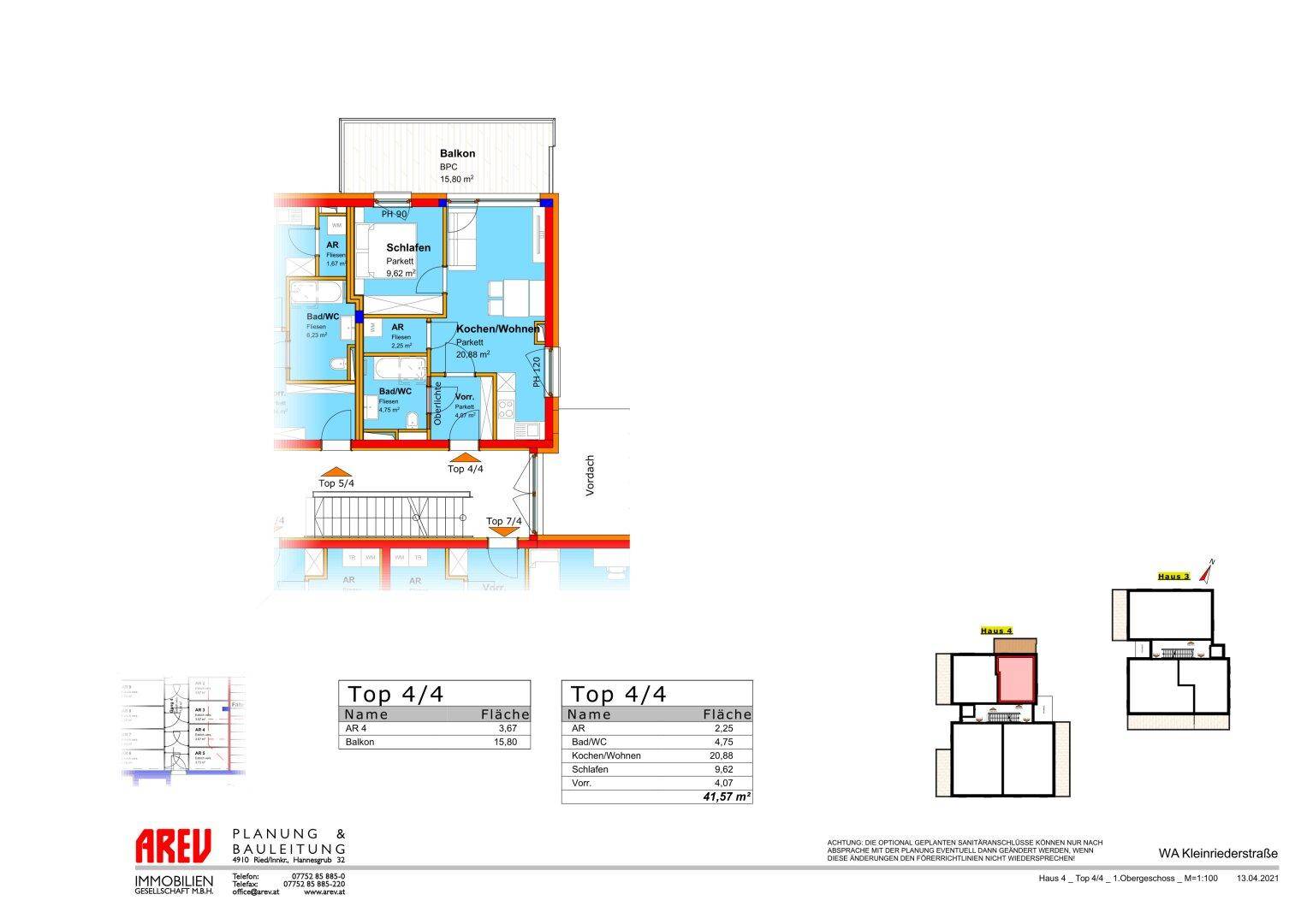 Detaillierter Grundriss einer Wohnung mit mehreren Zimmern und einem Balkon.