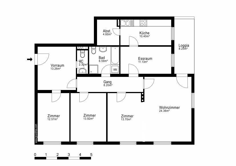 Grundriss einer Wohnung mit separater Küche, Esszimmer, Wohnzimmer, drei weiteren Zimmern und einer Loggia.