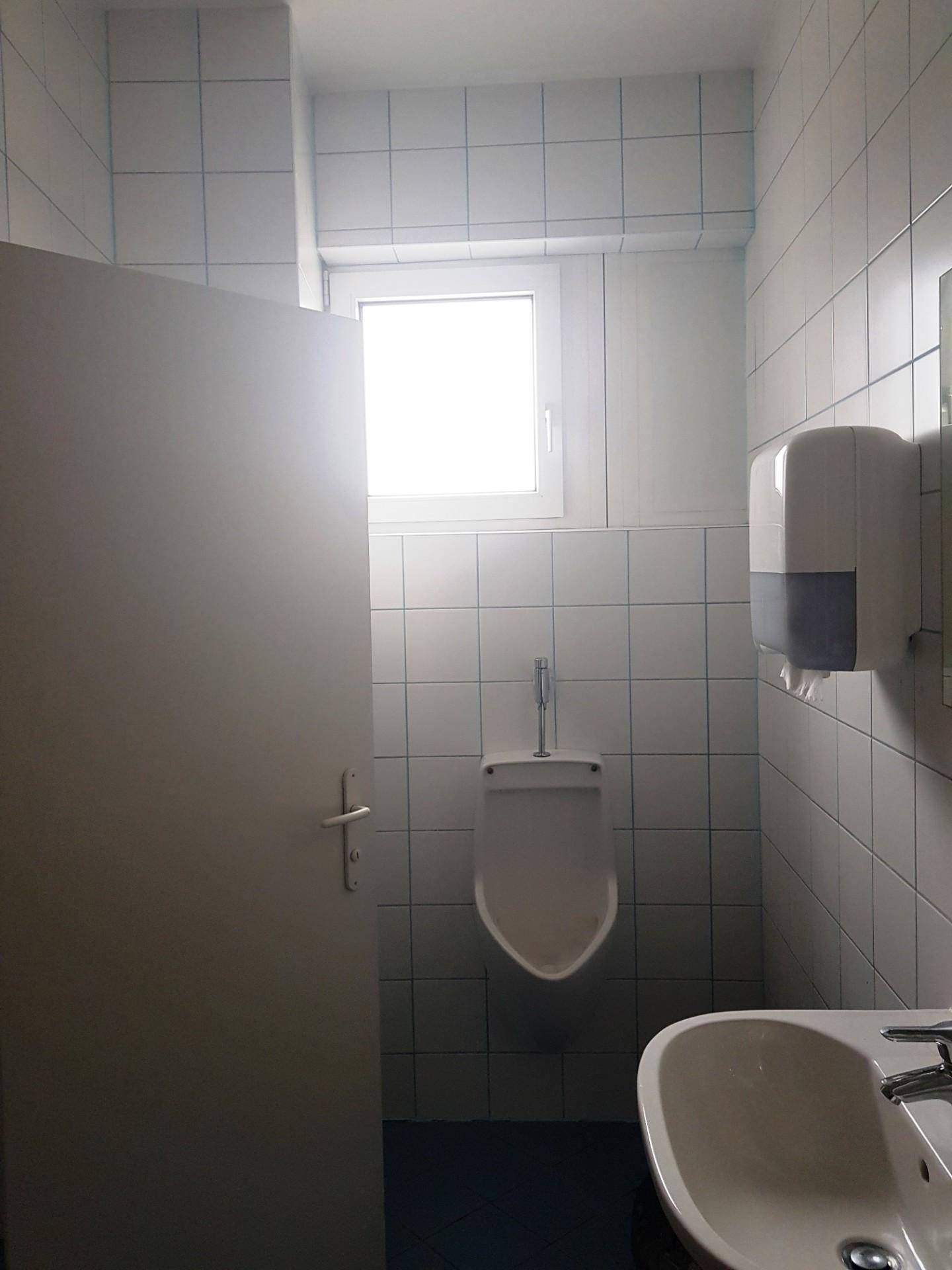 WC2