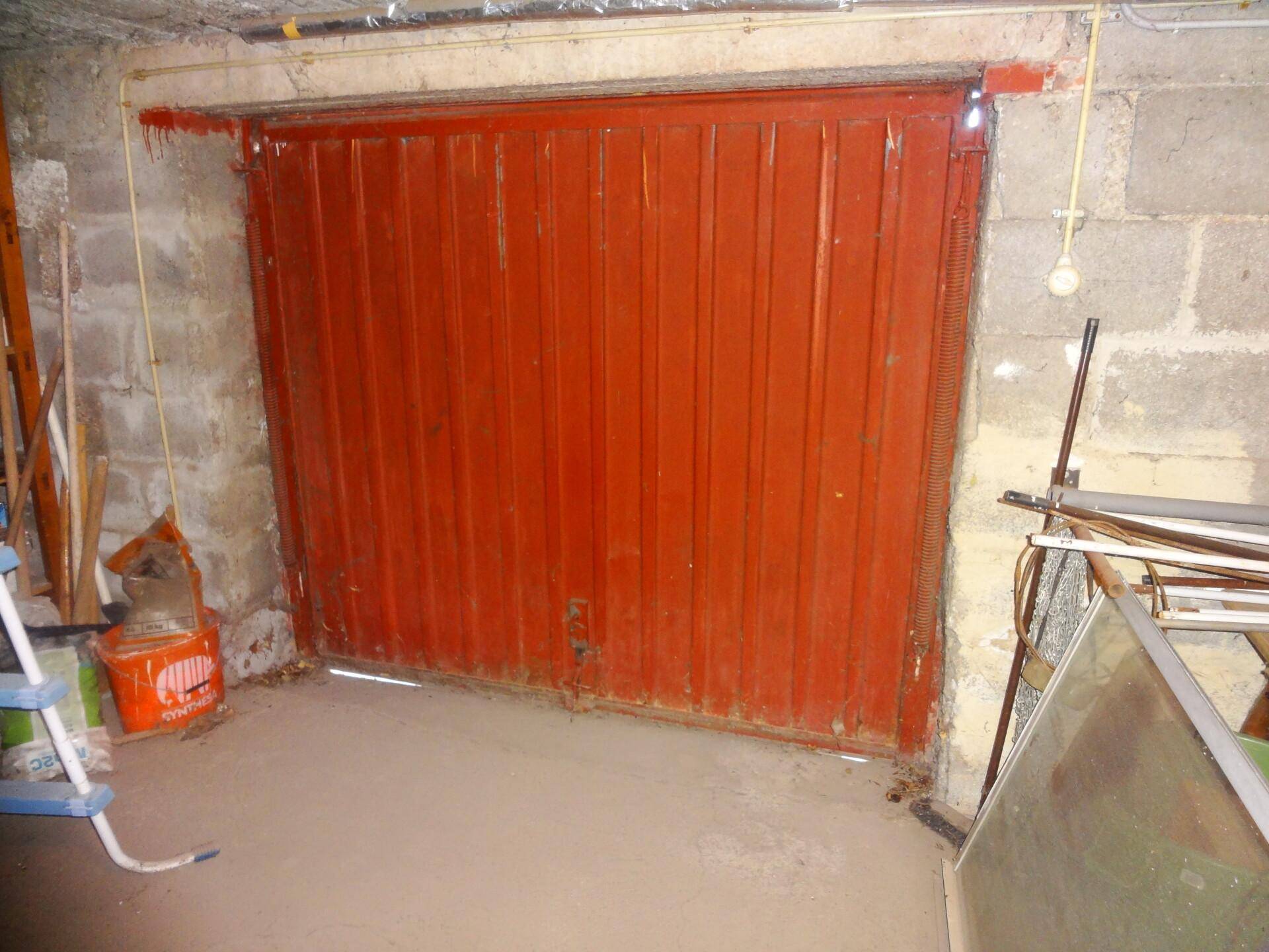 Garage im Keller