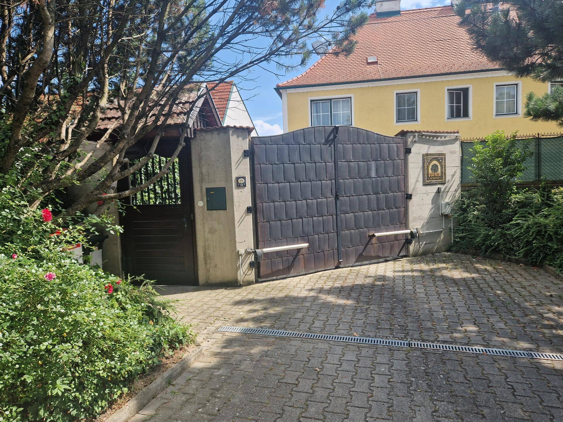 Einfahrt
