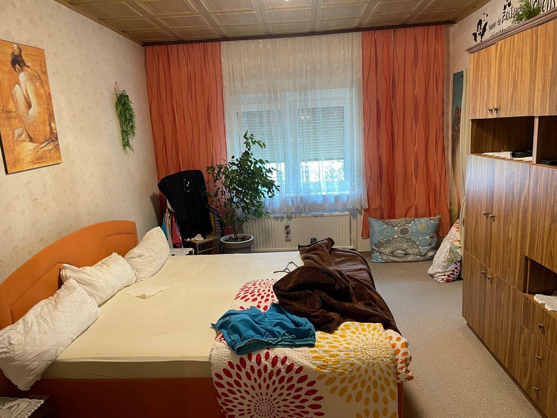 Schlafzimmer EG