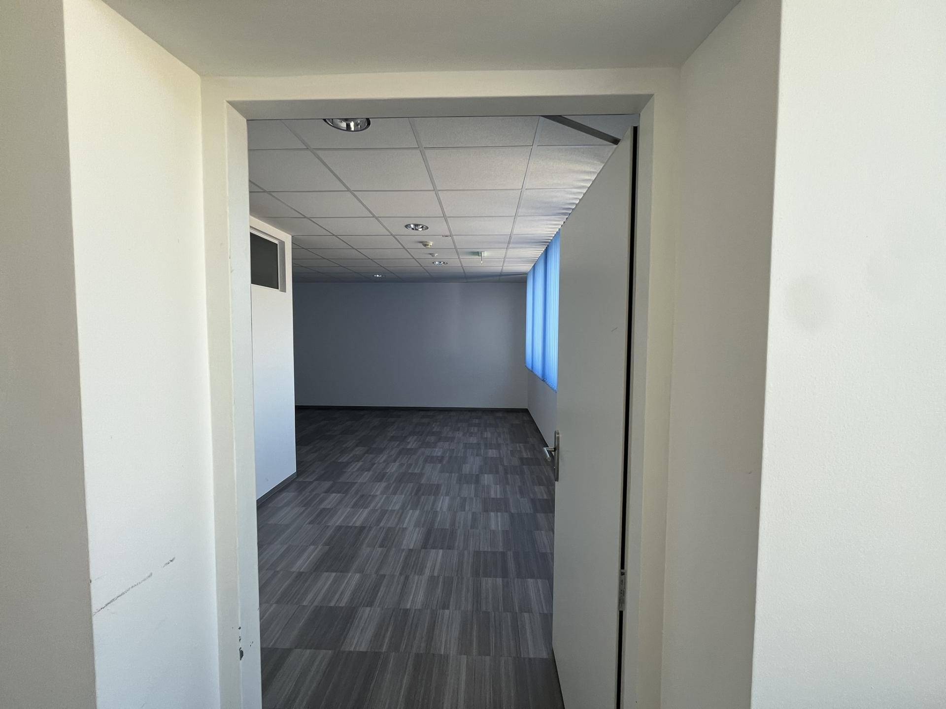 Großzügige Bürofläche in Amstettner Betriebsgebiet Nord - OG 2! - Ansicht 6