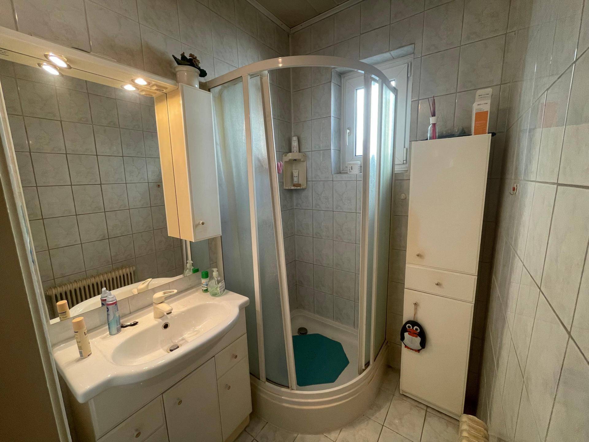 Badezimmer 1