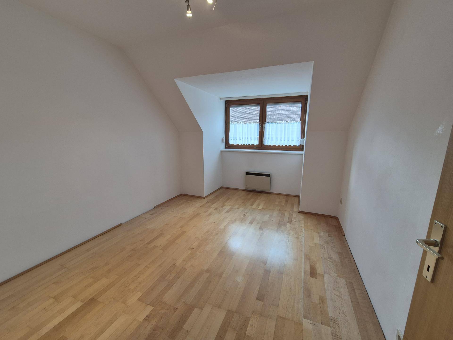 Zimmer ca. 12 m²