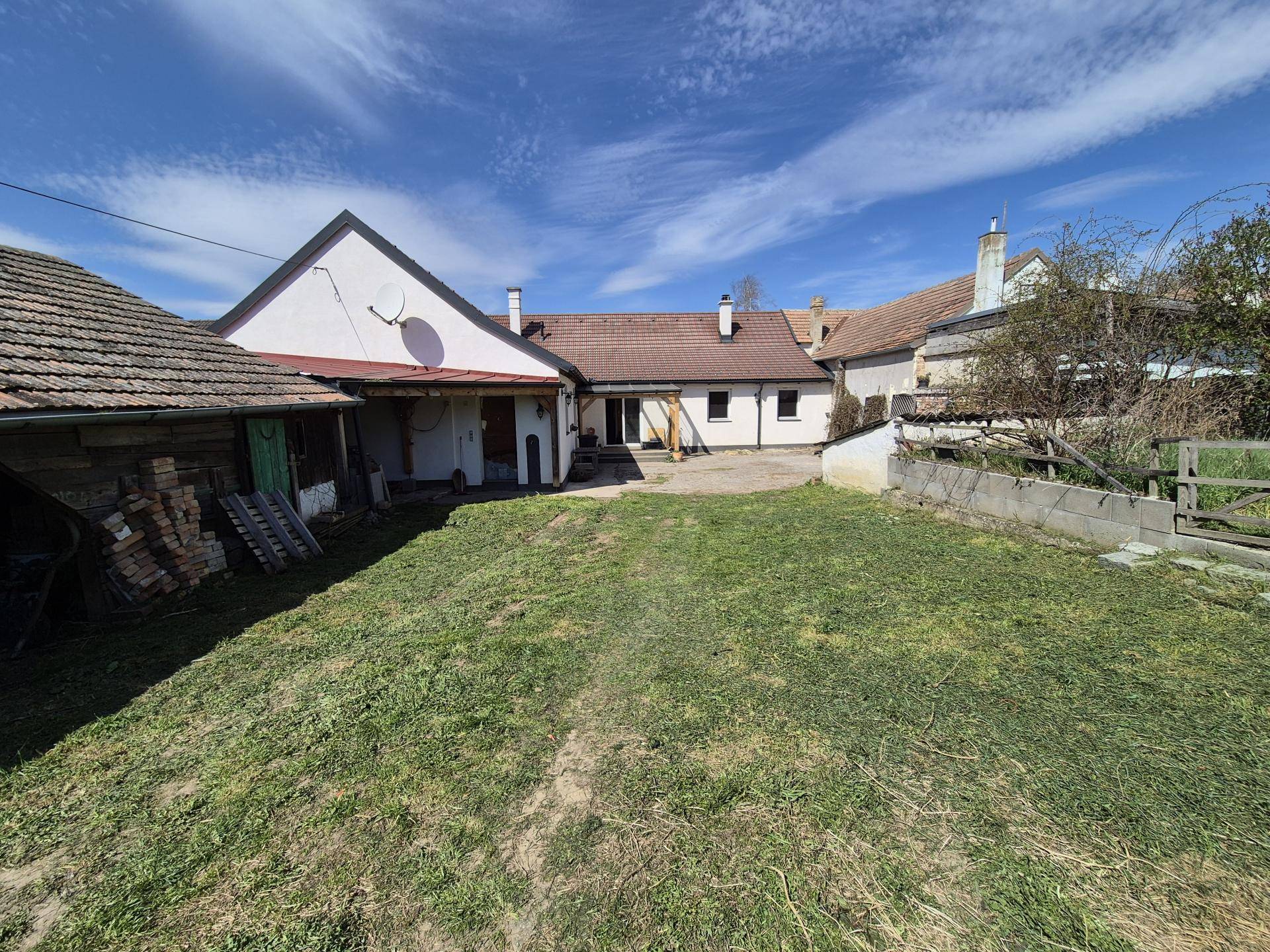 Garten-Rückansicht Haus