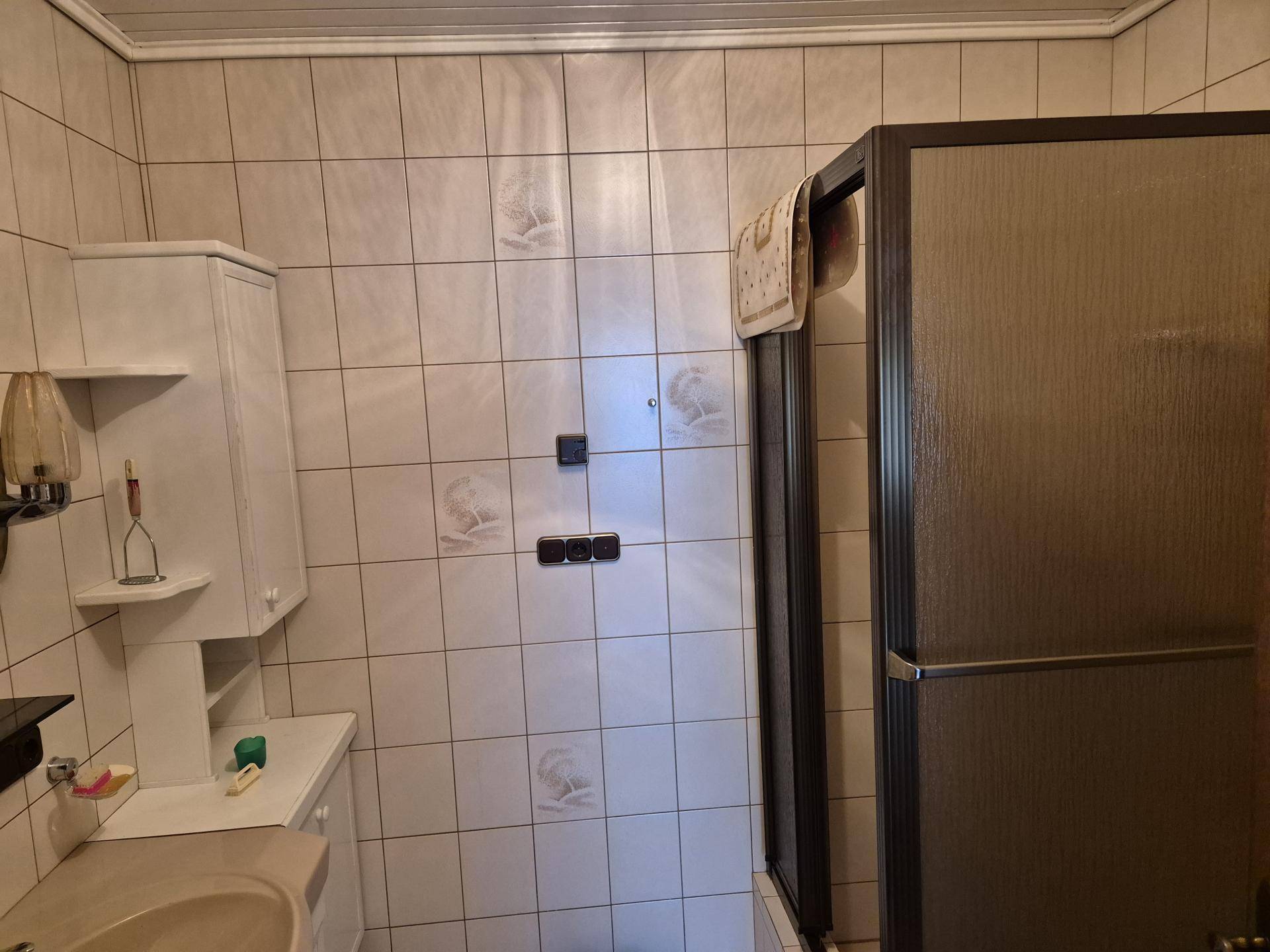 Badezimmer EG