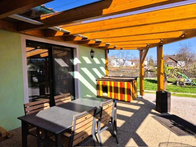 Überdachte Terrasse