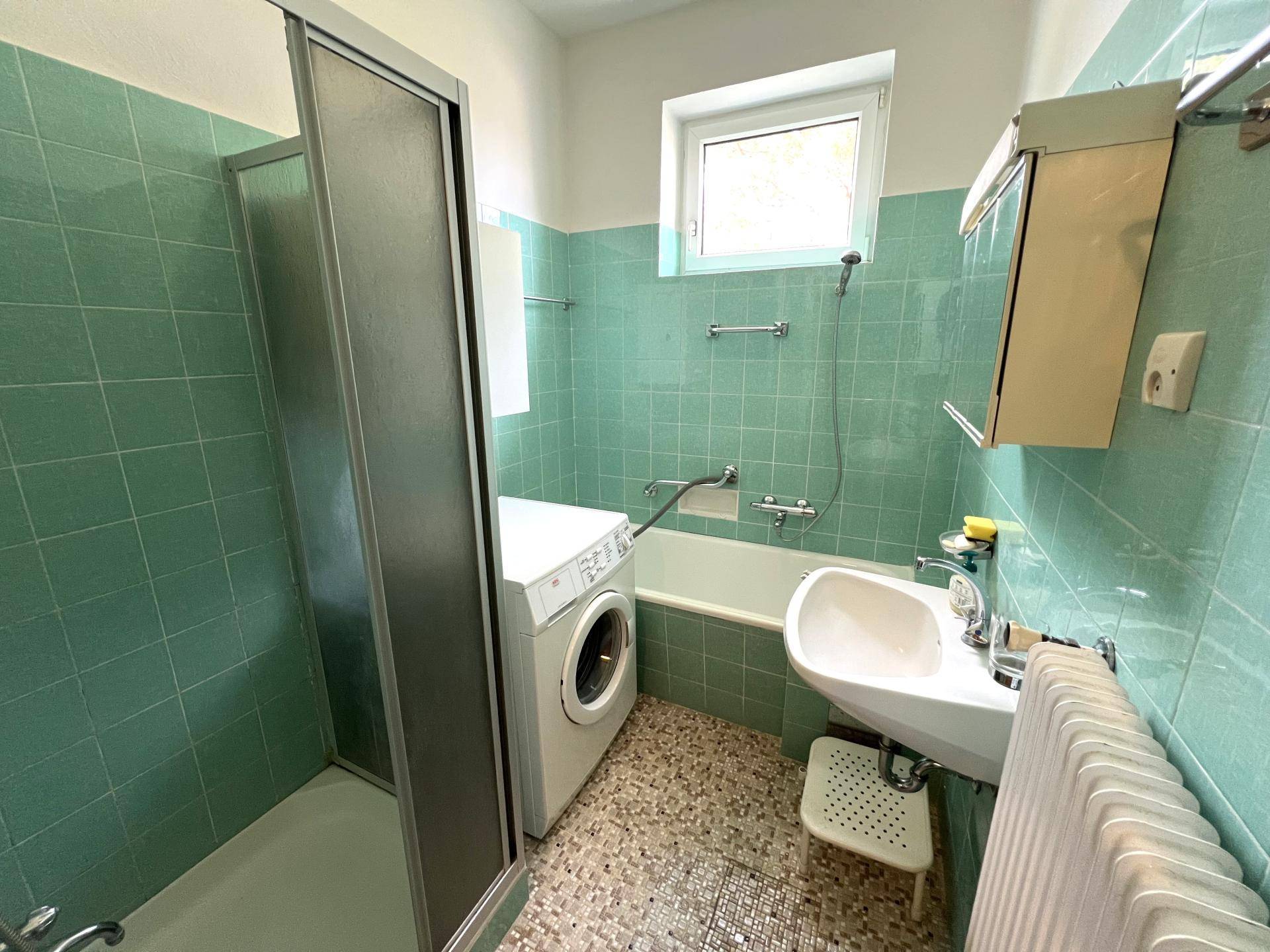 Badezimmer EG