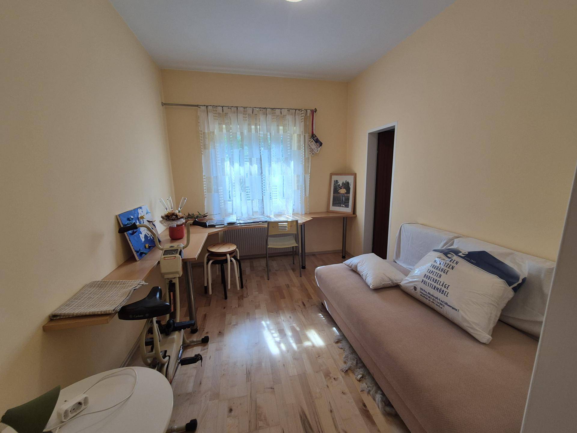 Zimmer EG
