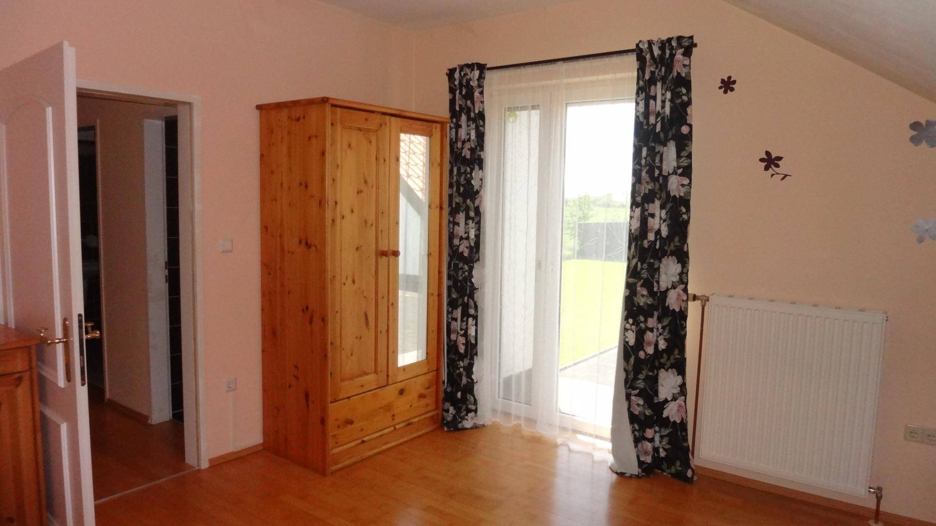 Schlafzimmer OG