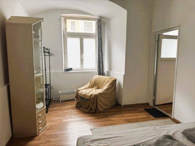 2. Schlafzimmer