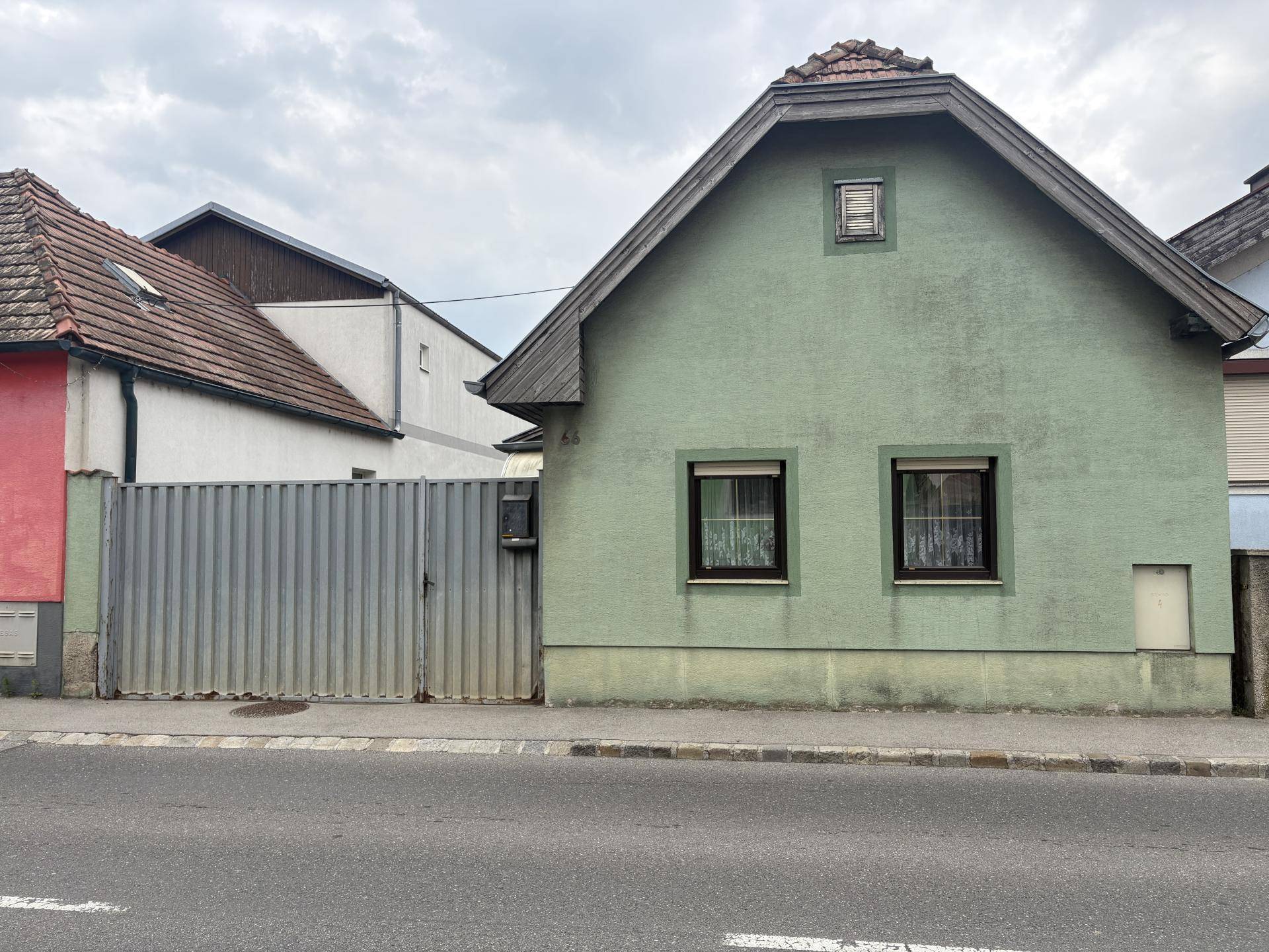 Straßenansicht