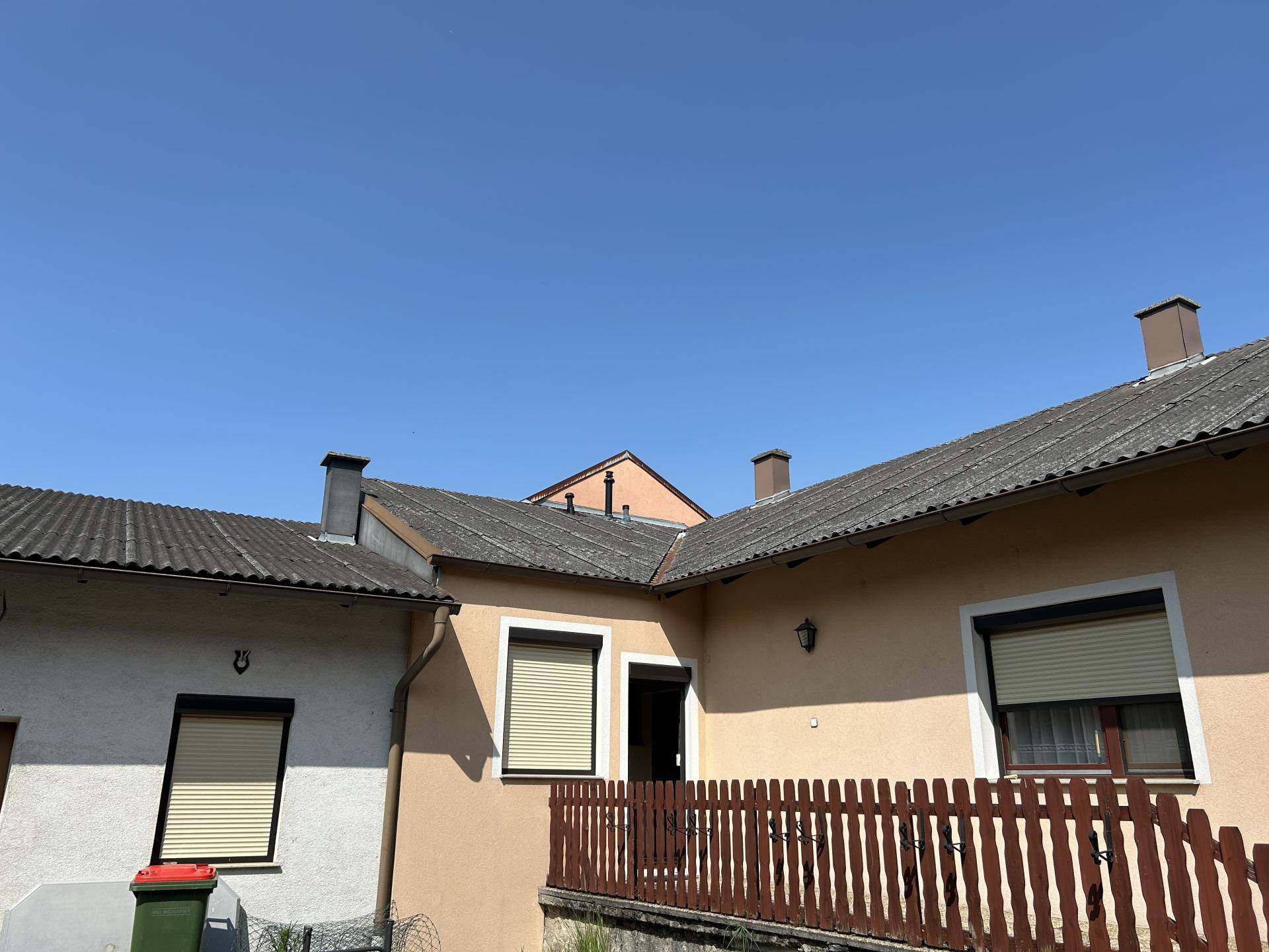 Haus Hof