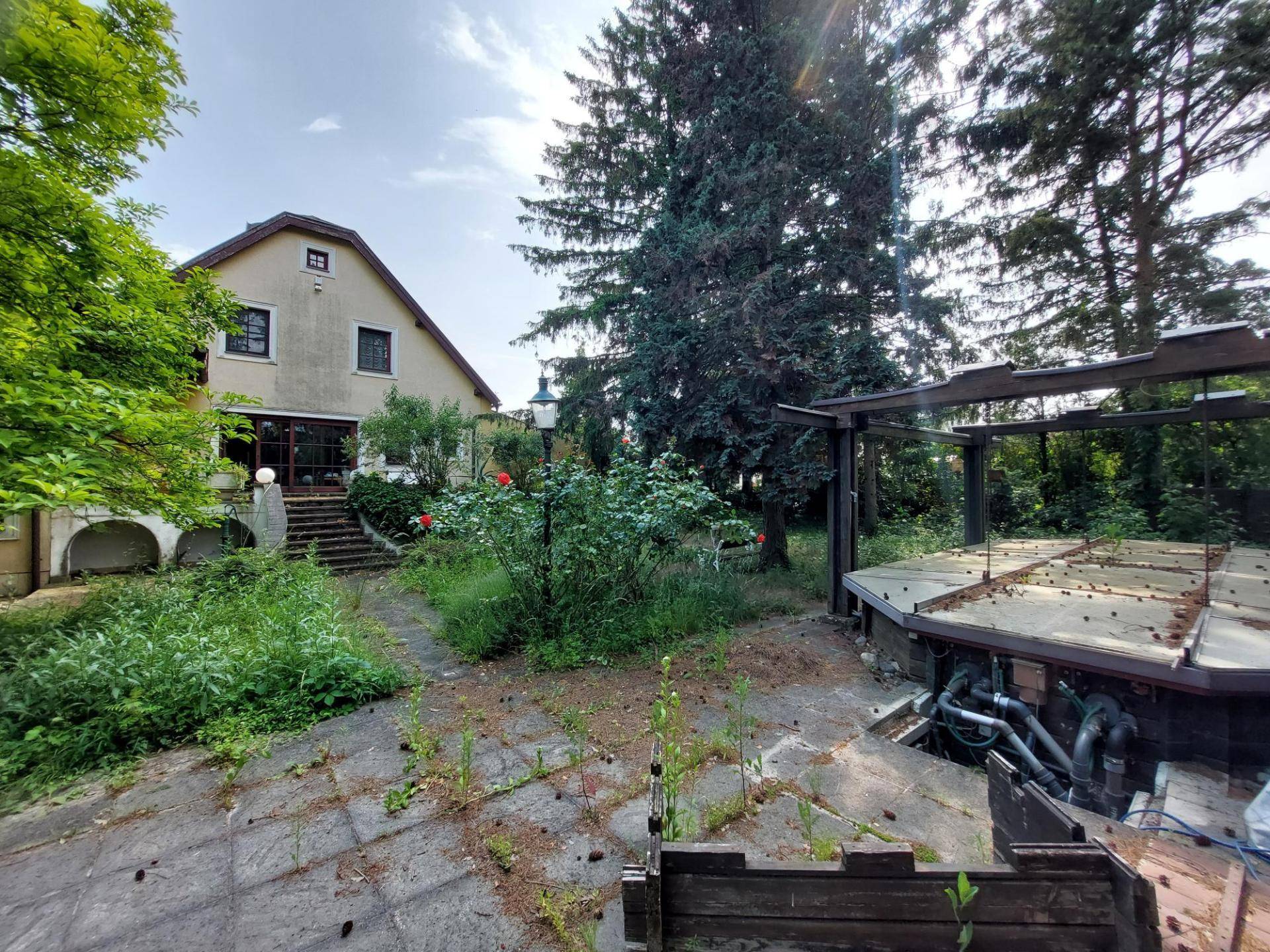 Hausansicht Gartenseite