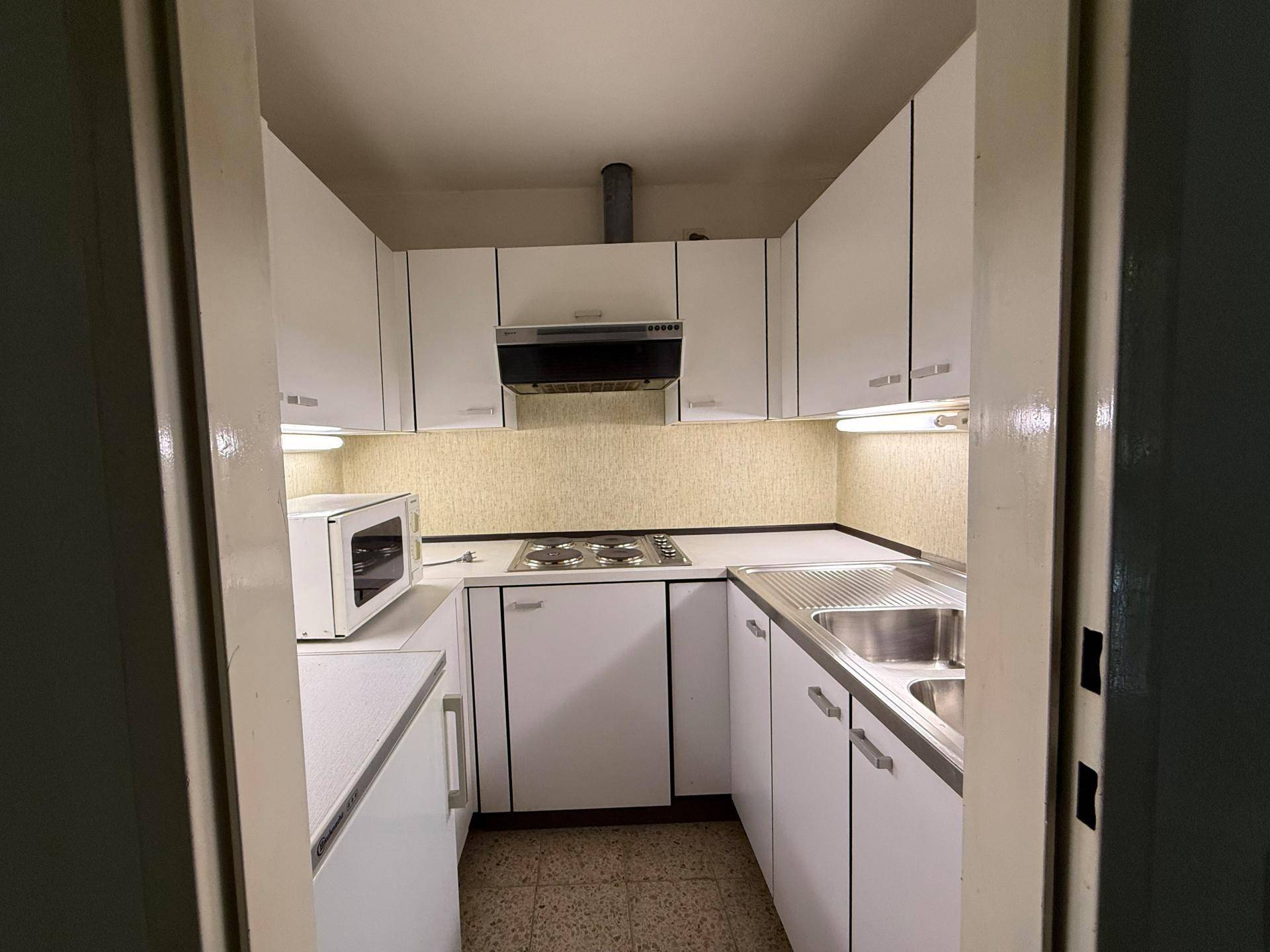 OG Küche Gästewohnung 3