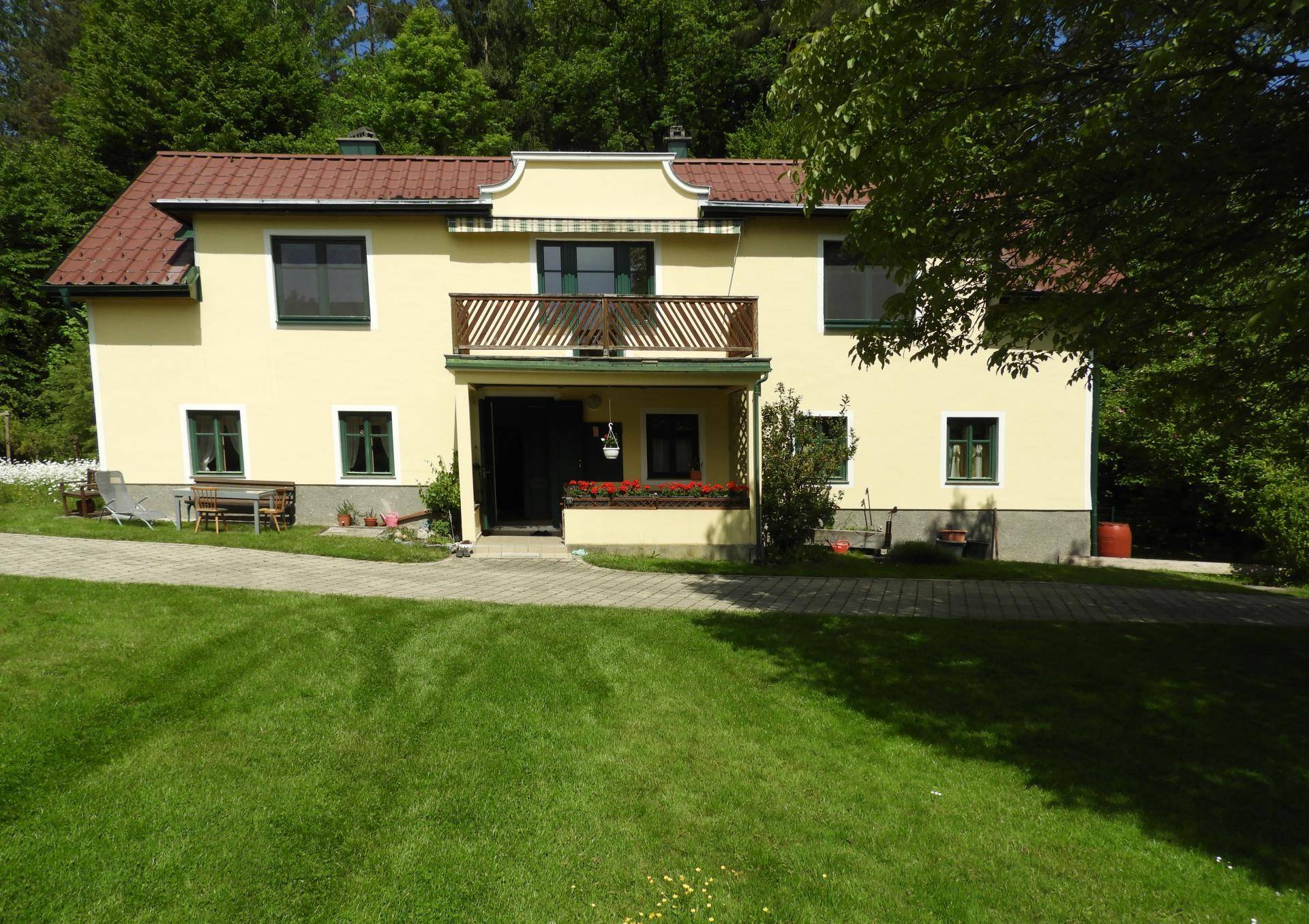 Aussen02