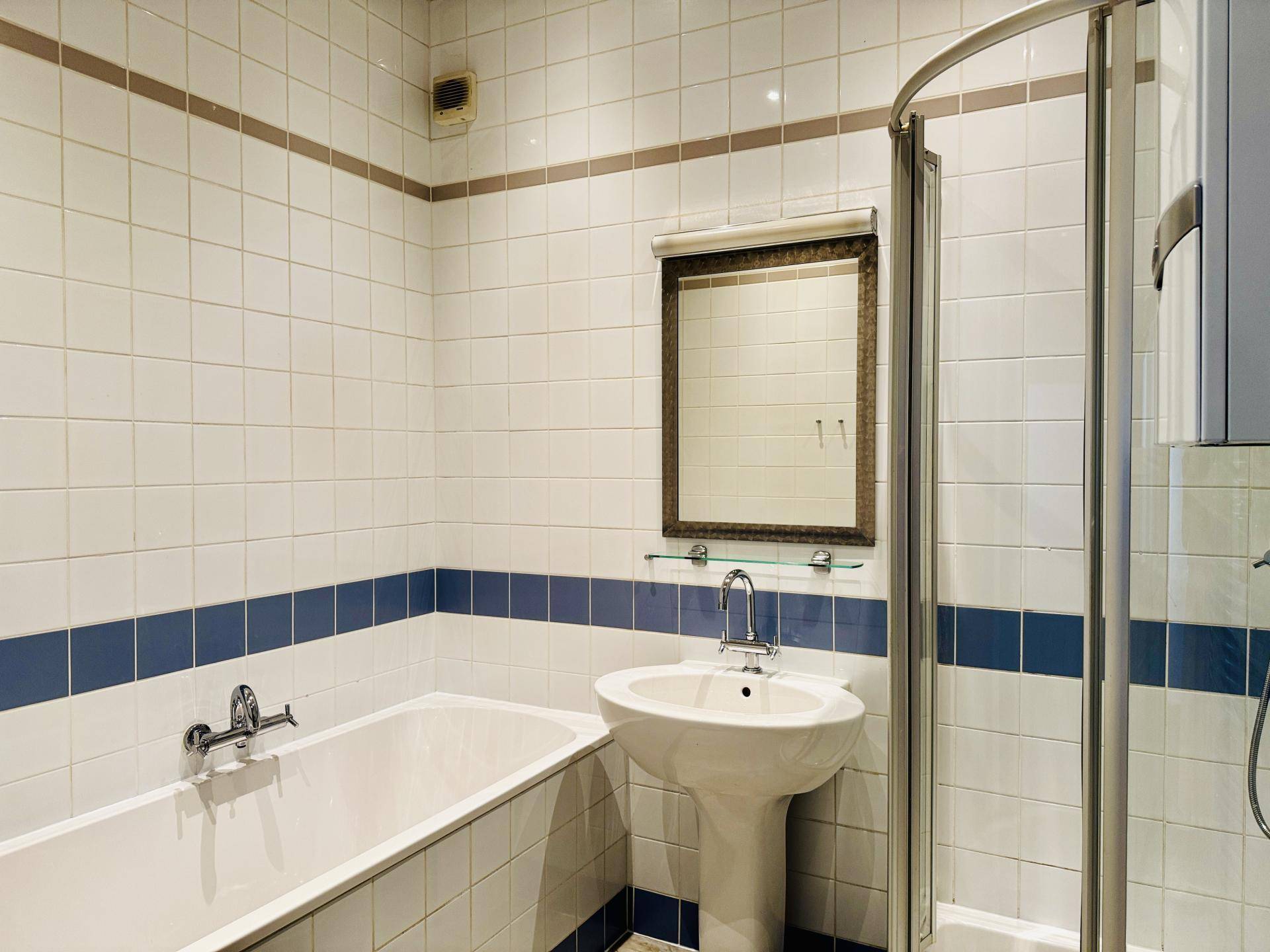 Badezimmer Wann+ Dusche