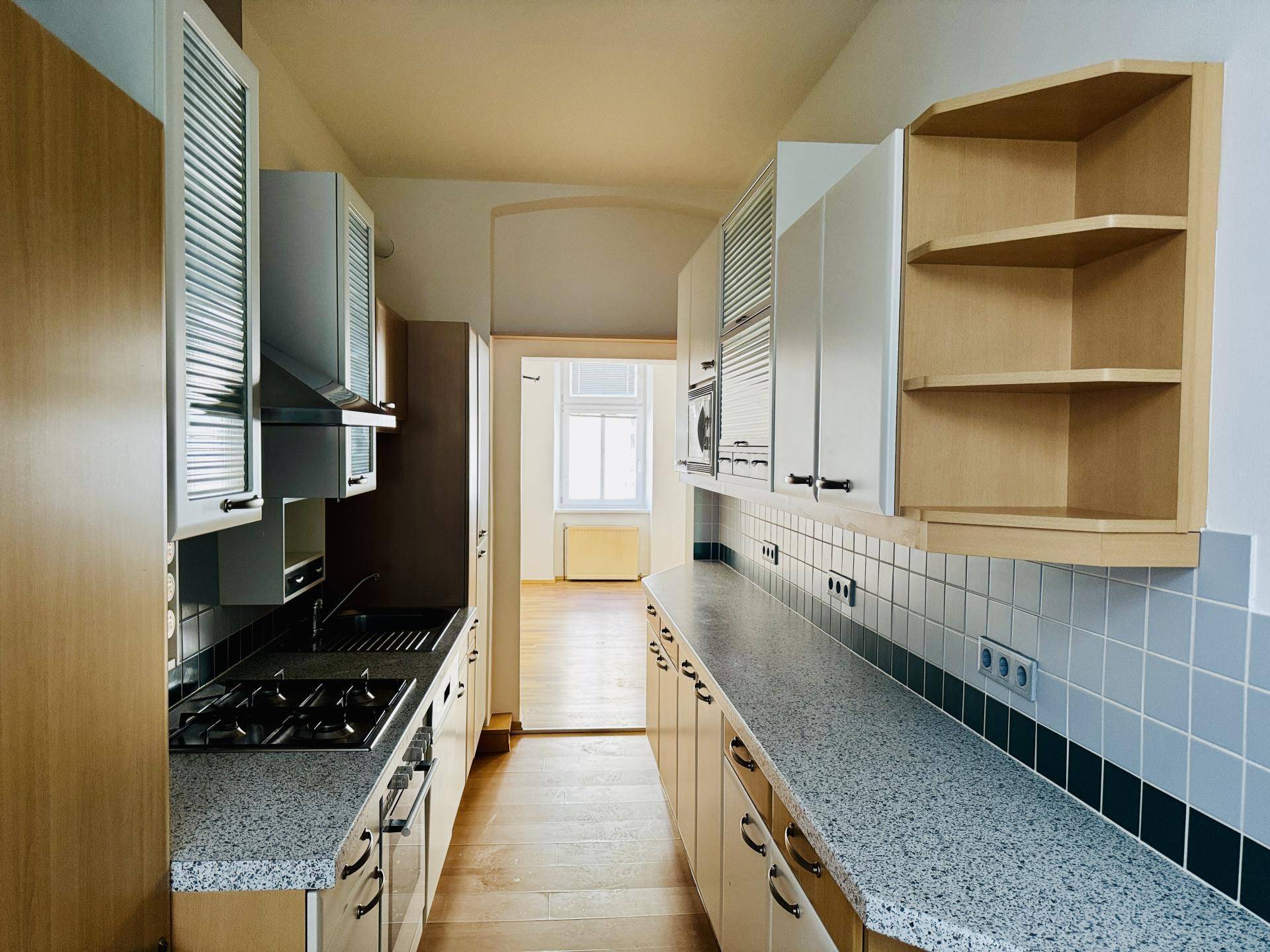 Küche Richtung Wohnzimmer