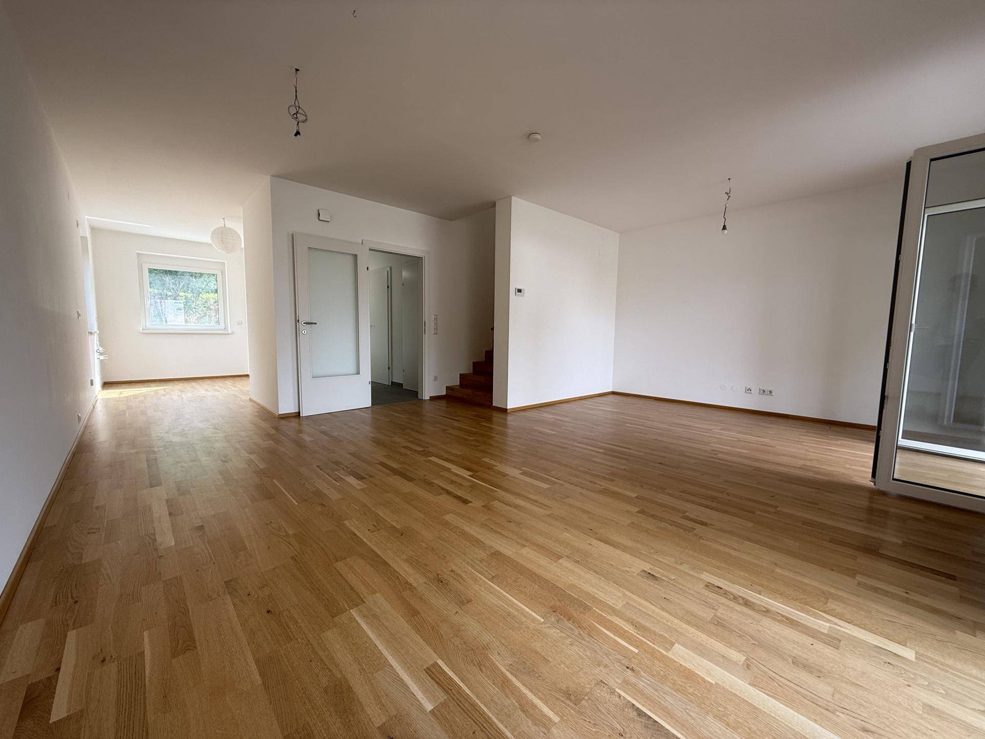 Blick ins Wohnzimmer