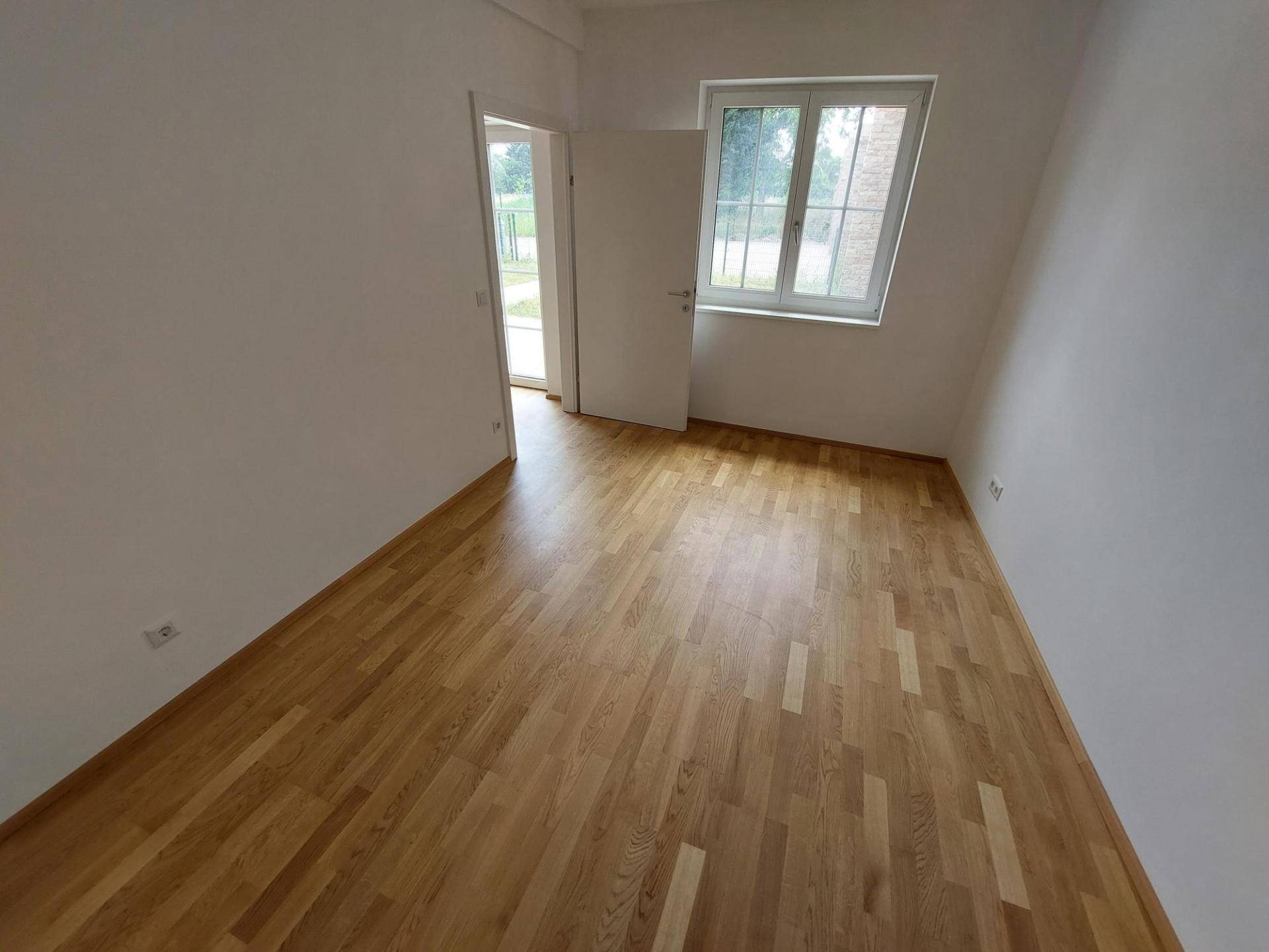 Schlafzimmer Blickrichtung Garten