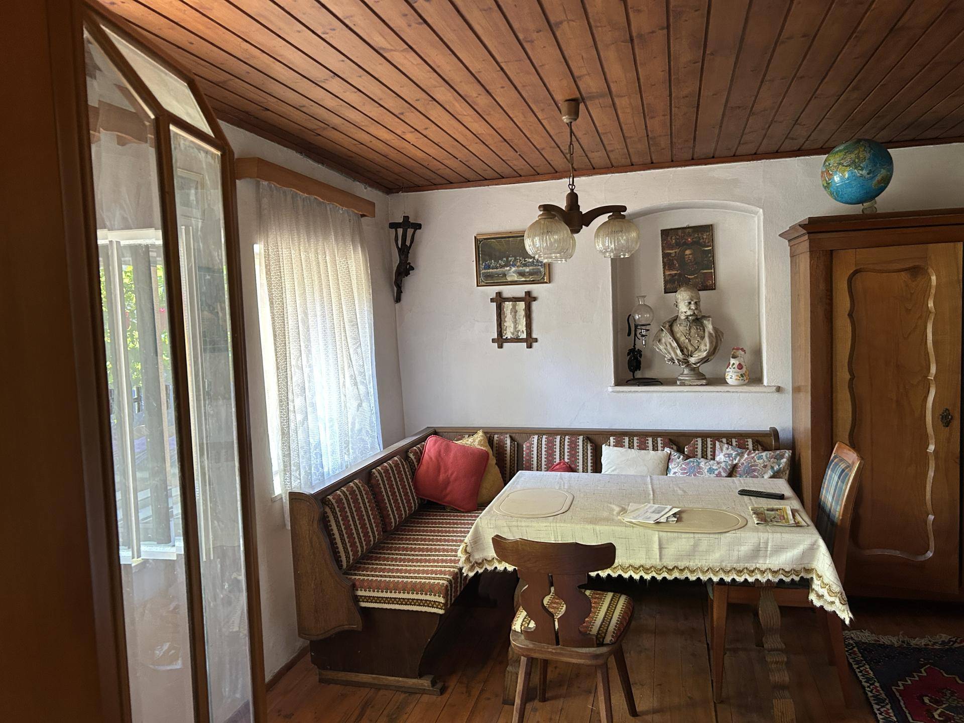Wohnzimmer/Esszimmer