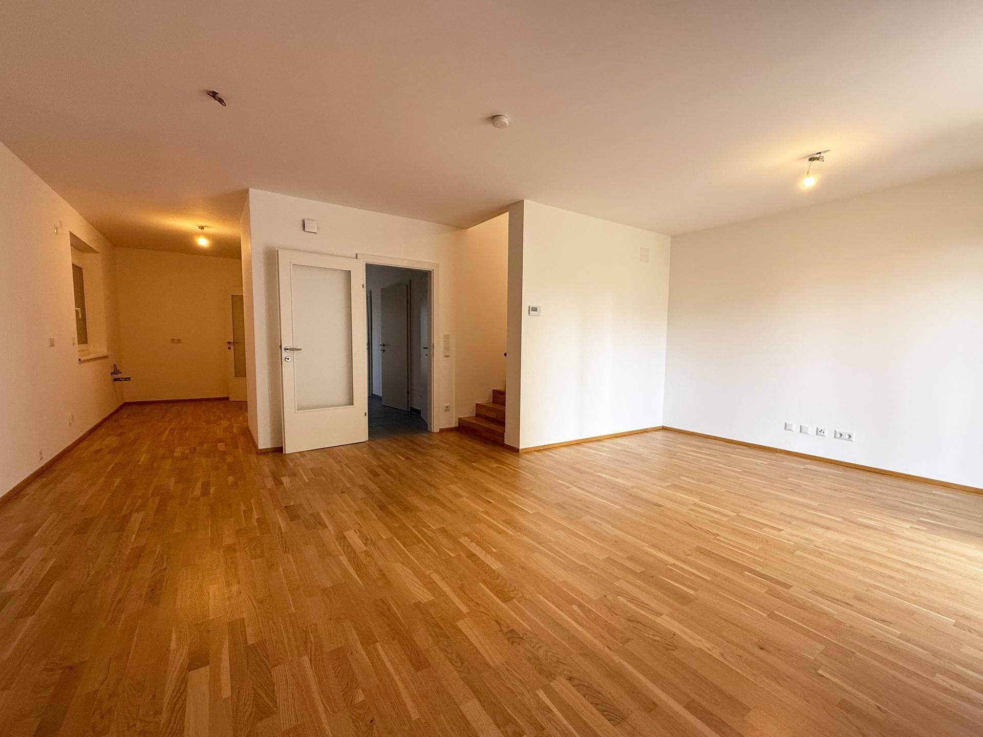 Wohnzimmer-Wohnküche EG