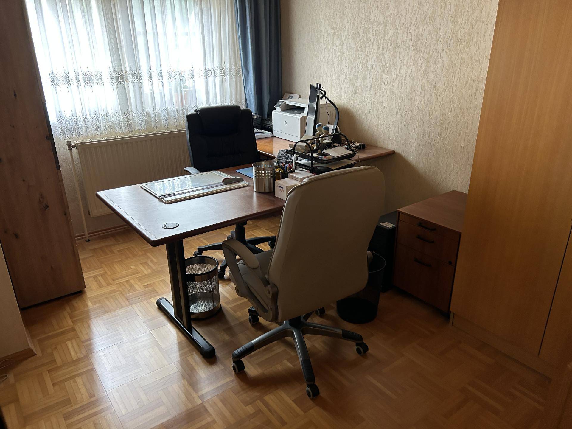 Büro