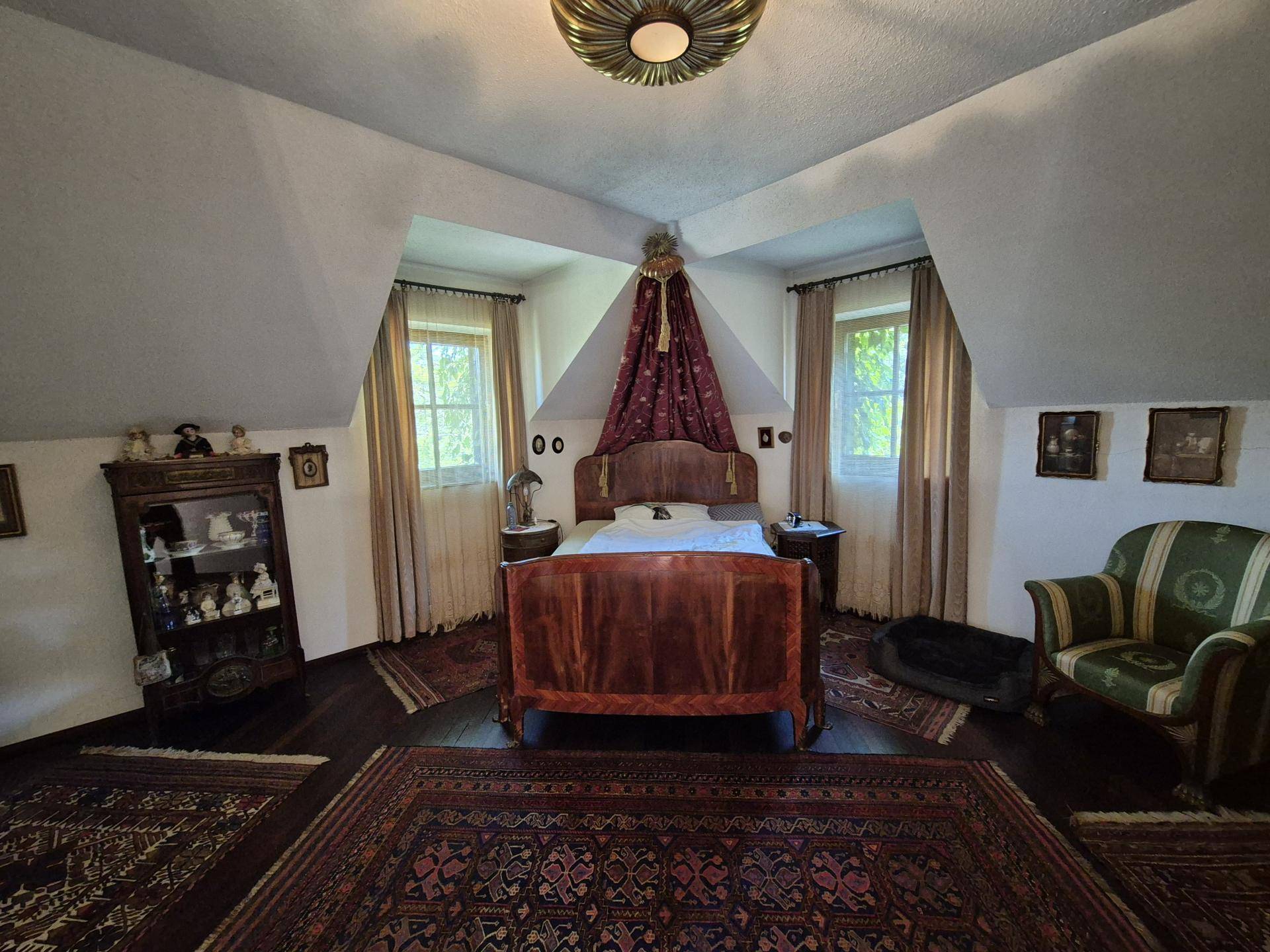 Schlafzimmer OG