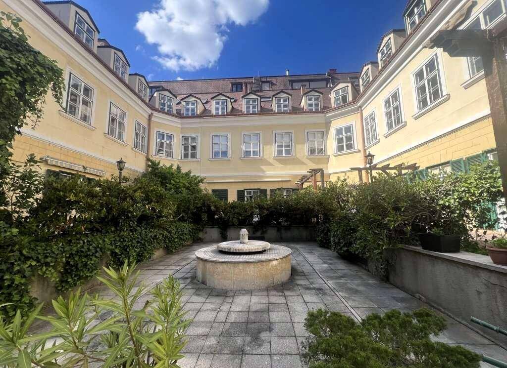 Brunnen im Innenhof