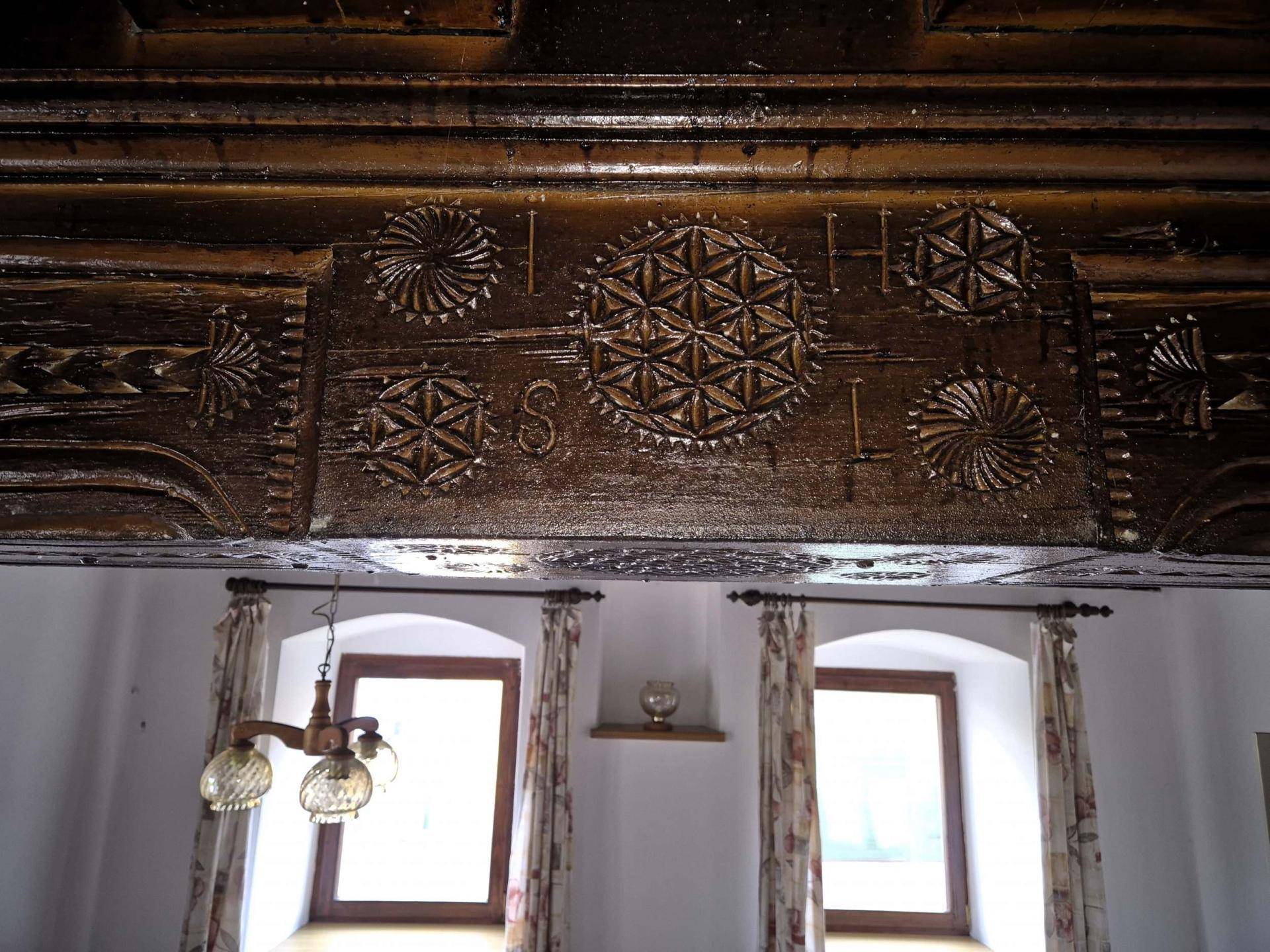 Historische Holzdecke in der Stube