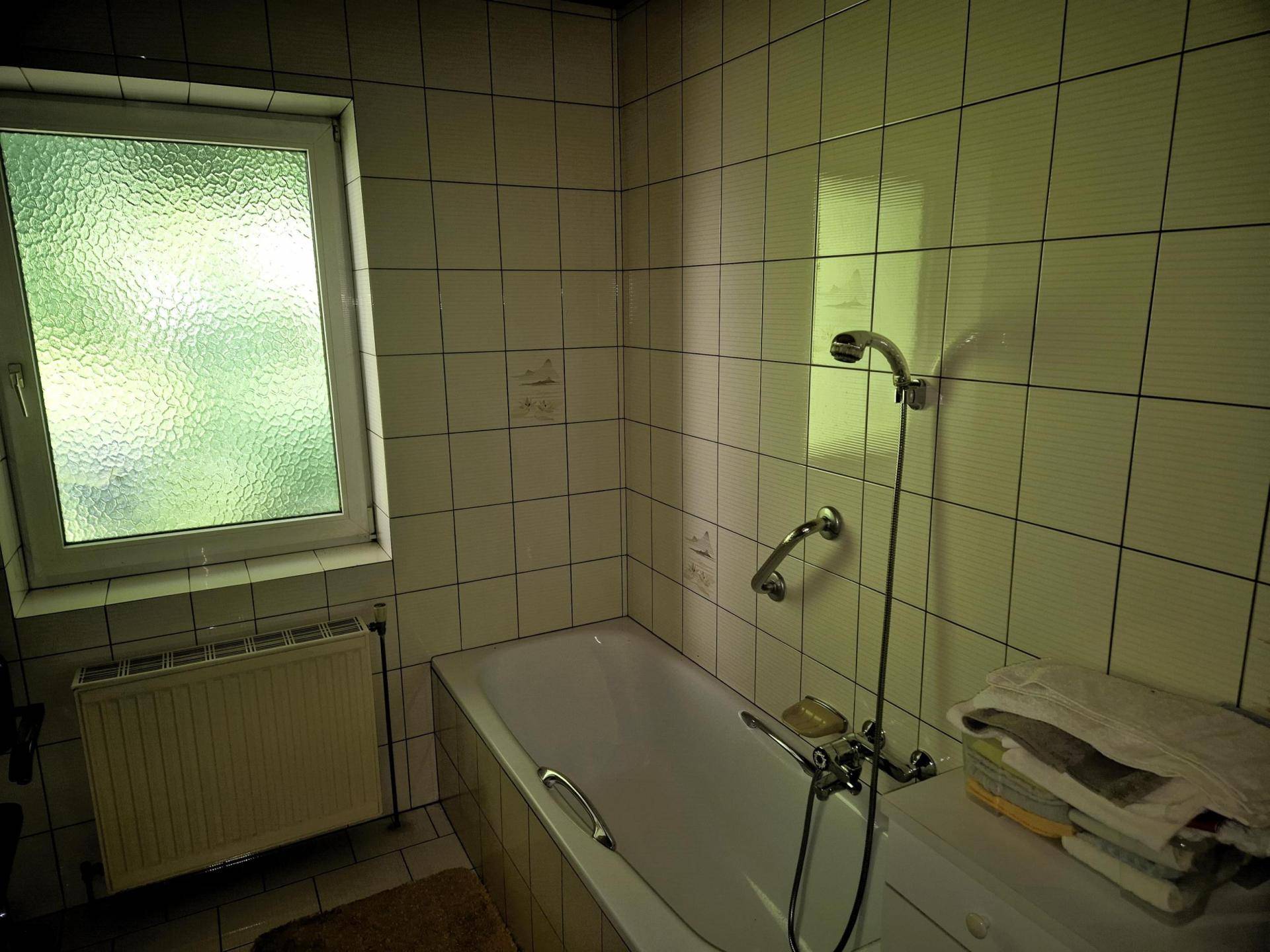 Badezimmer 1