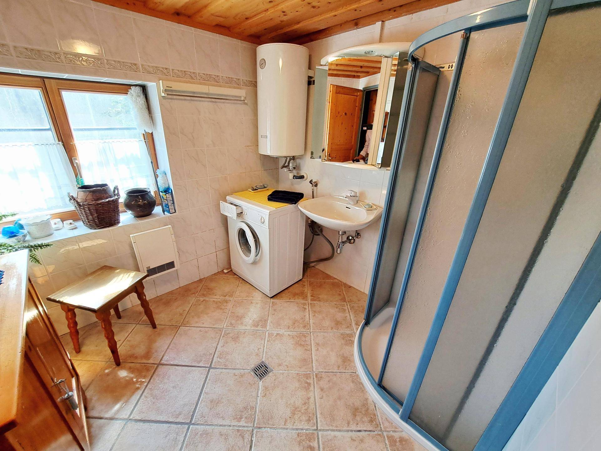 EG Badezimmer II