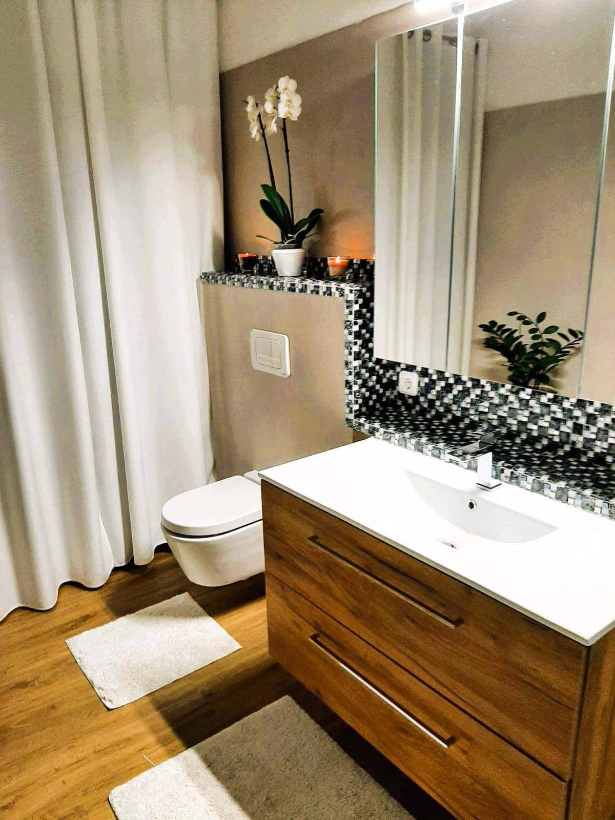 Badezimmer mit WC