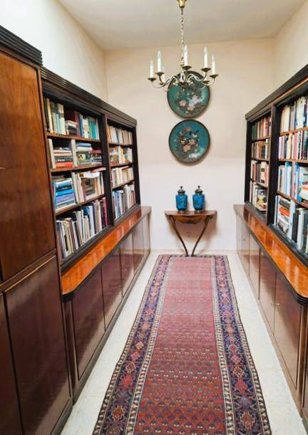 Bibliothek