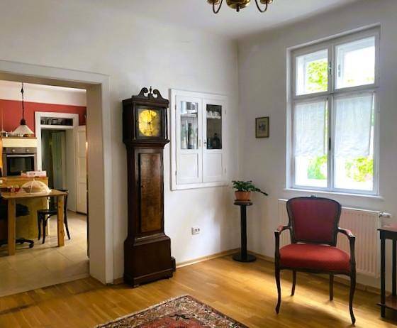 Top 1: Esszimmer Richtung Küche