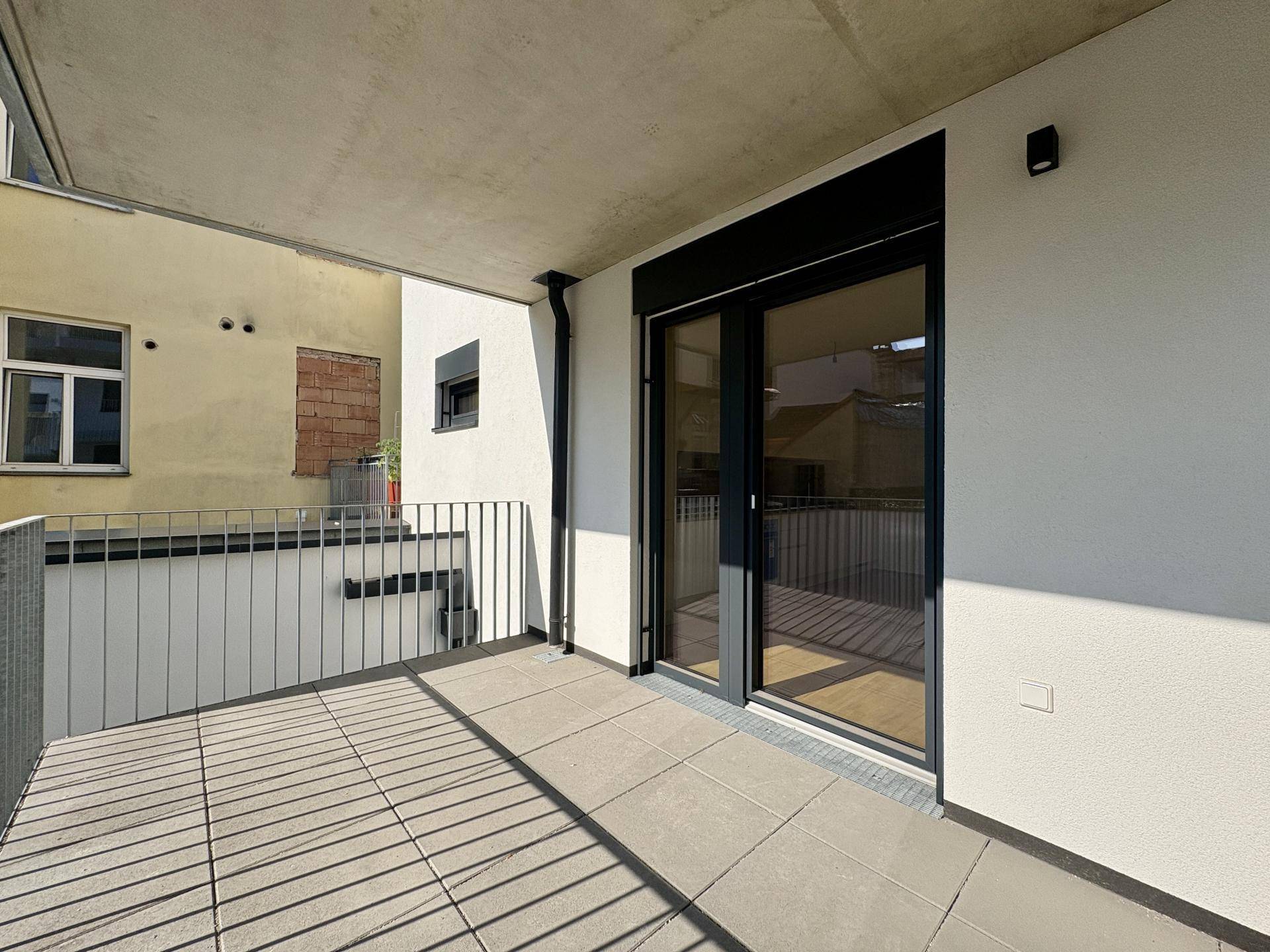 Balkon 1