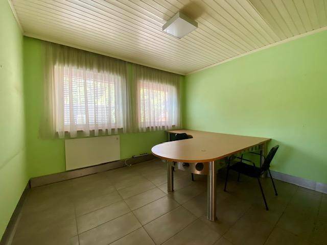 Büro 4