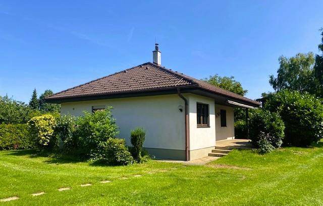 Garten- und Terrassenseite