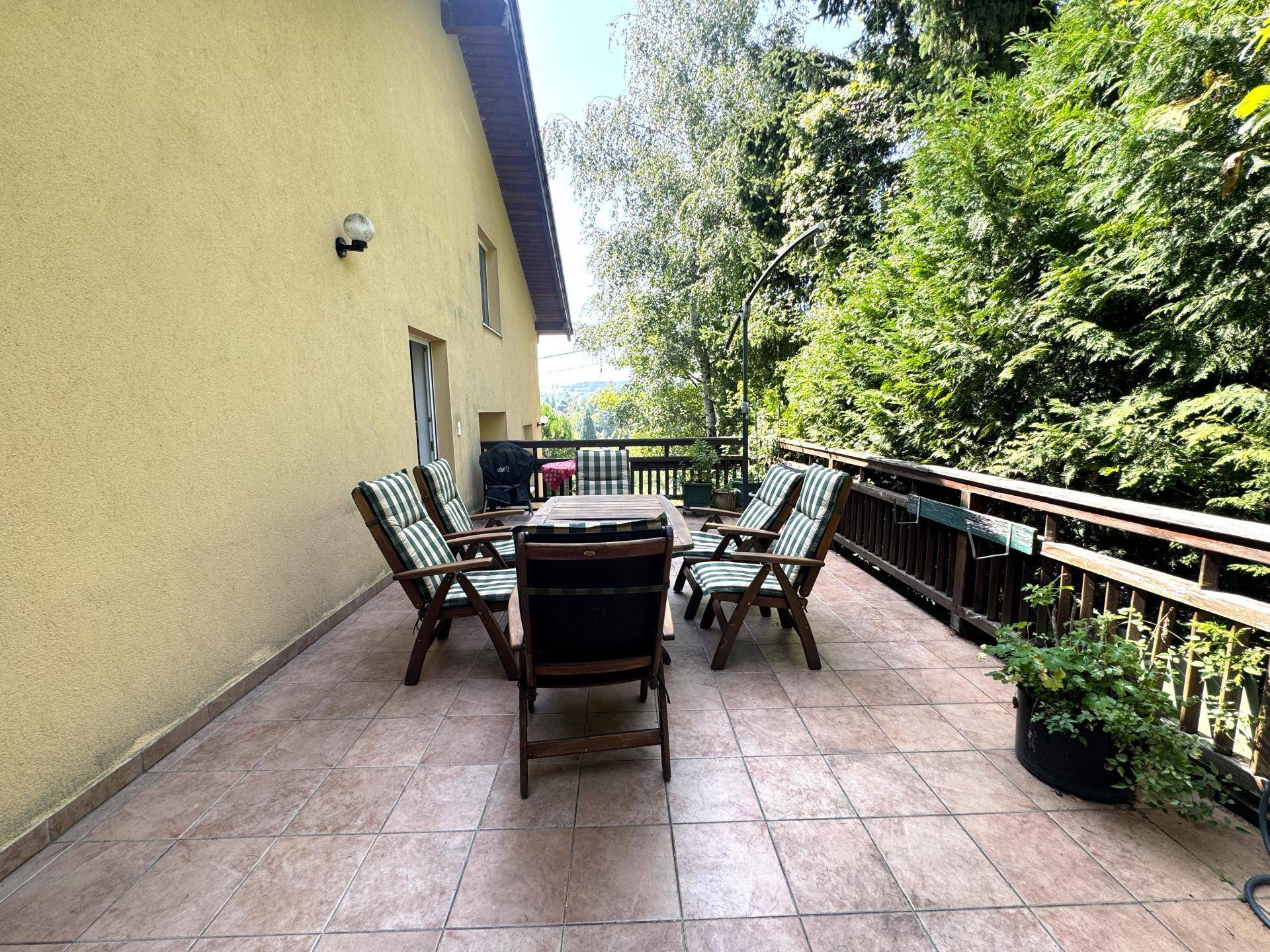 EG Terrasse 2-2
