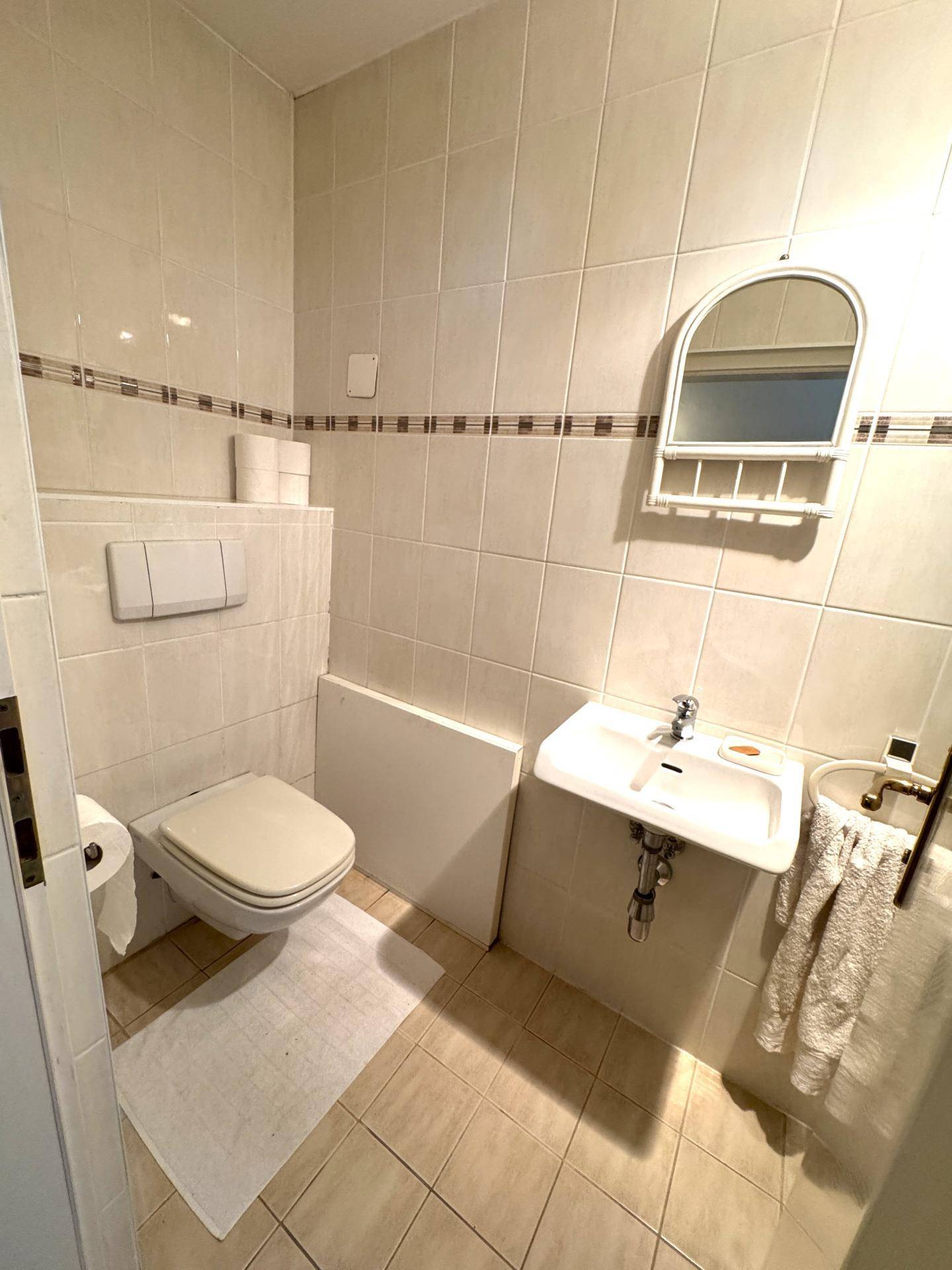 OG WC