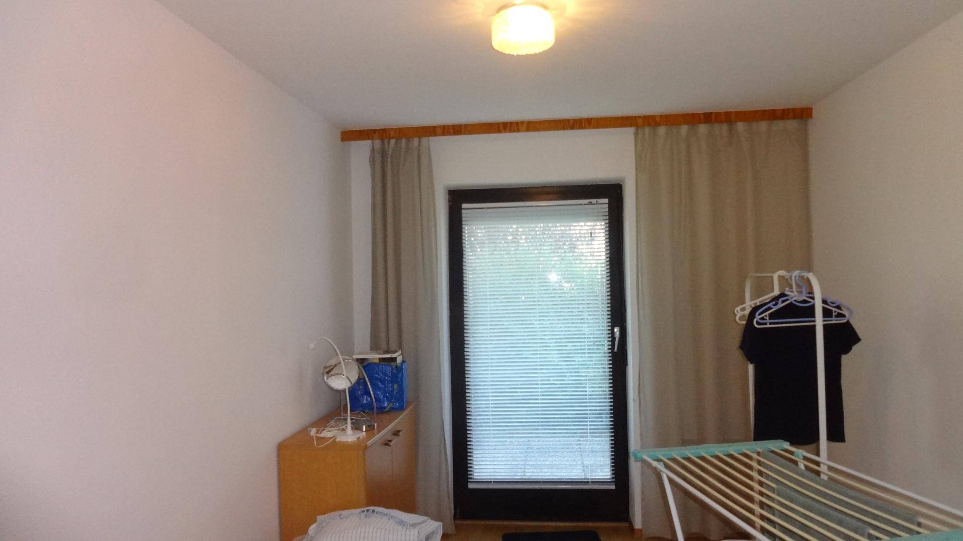Zimmer 2 EG