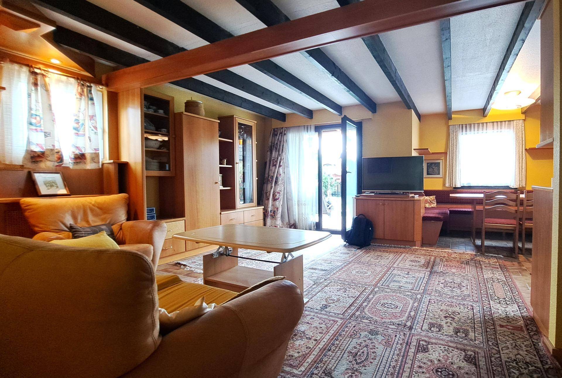 Wohnzimmer Bild 1
