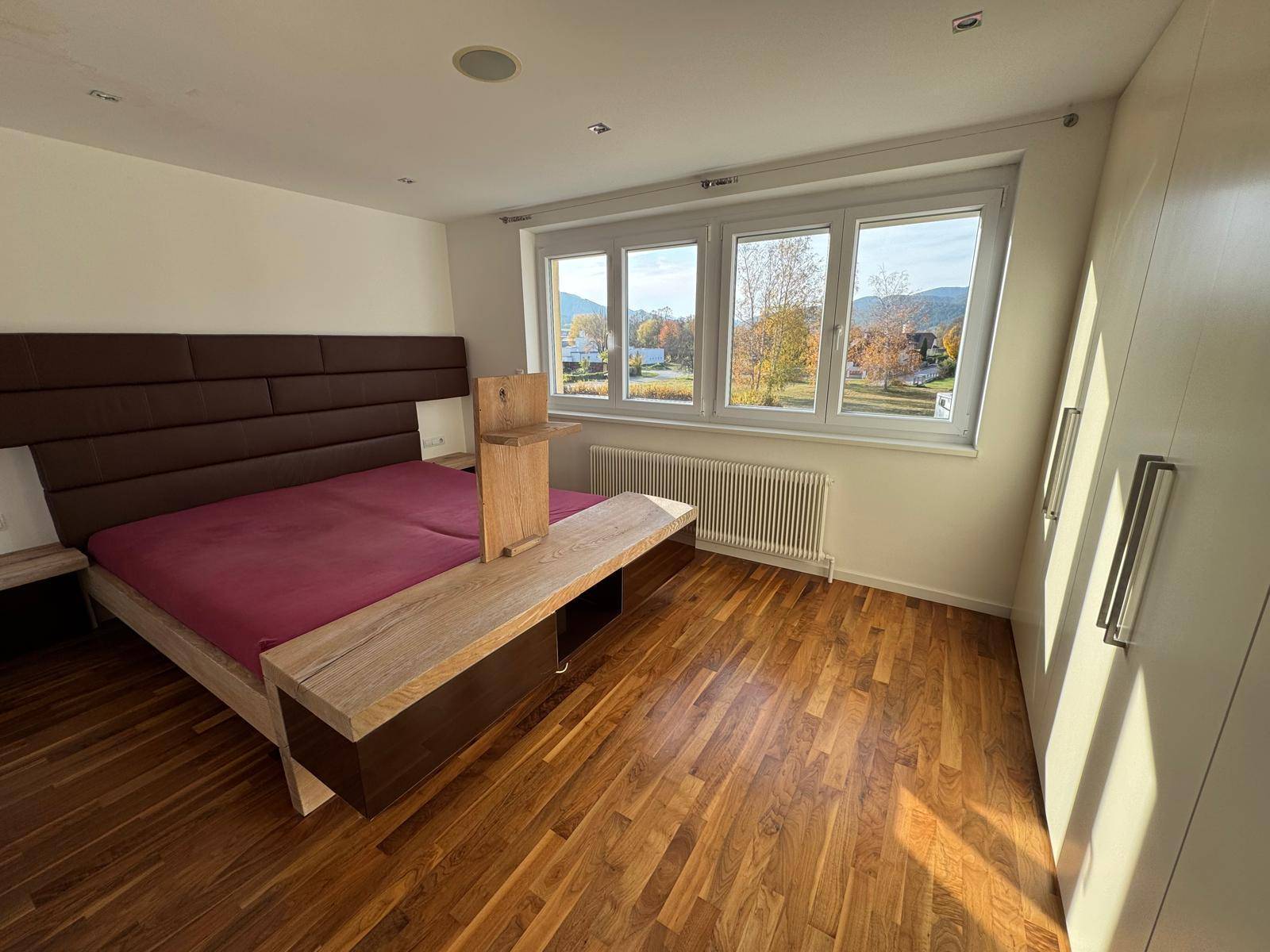 Schlafzimmer mit Bergblick