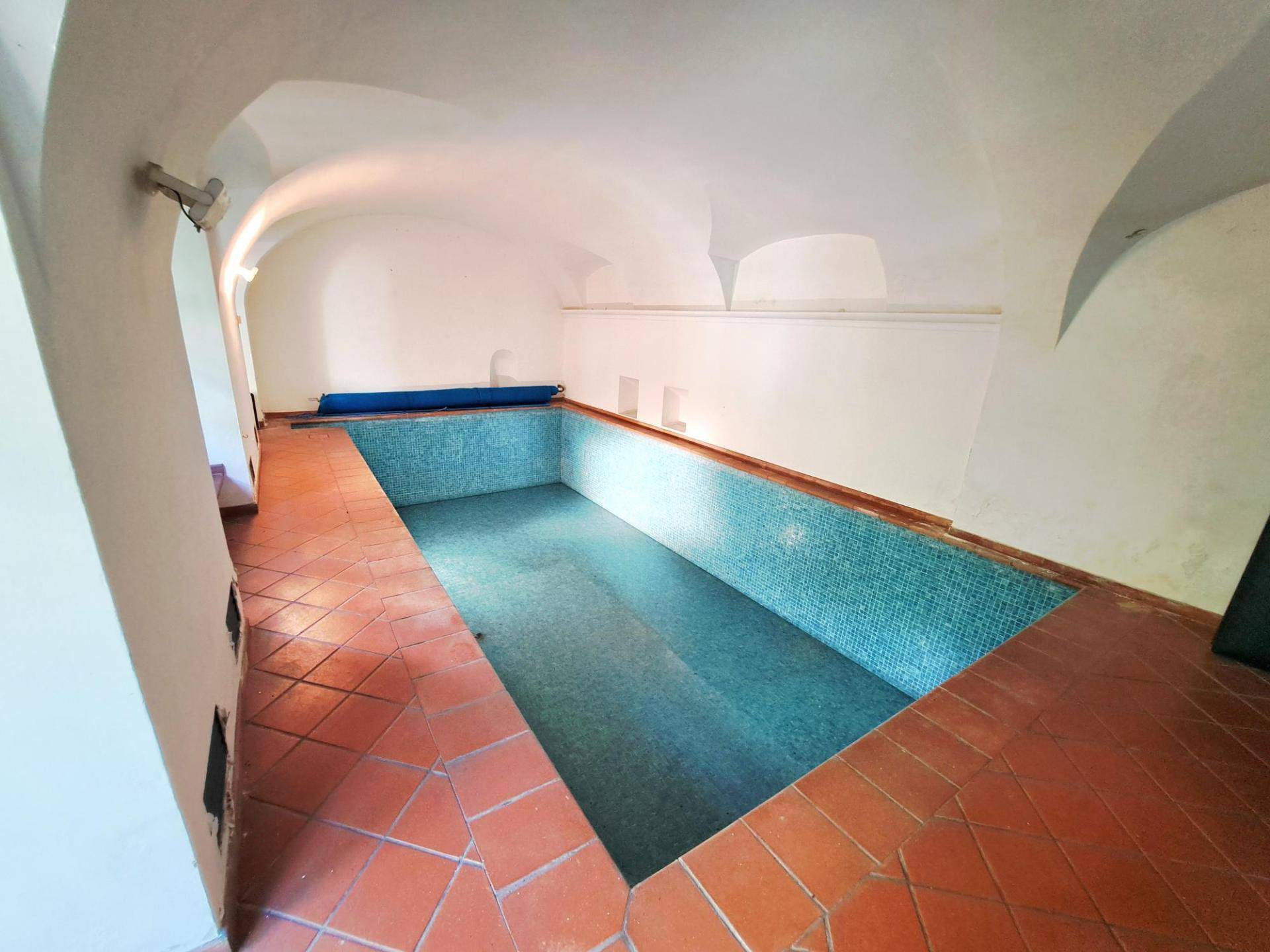 EG Schwimhalle