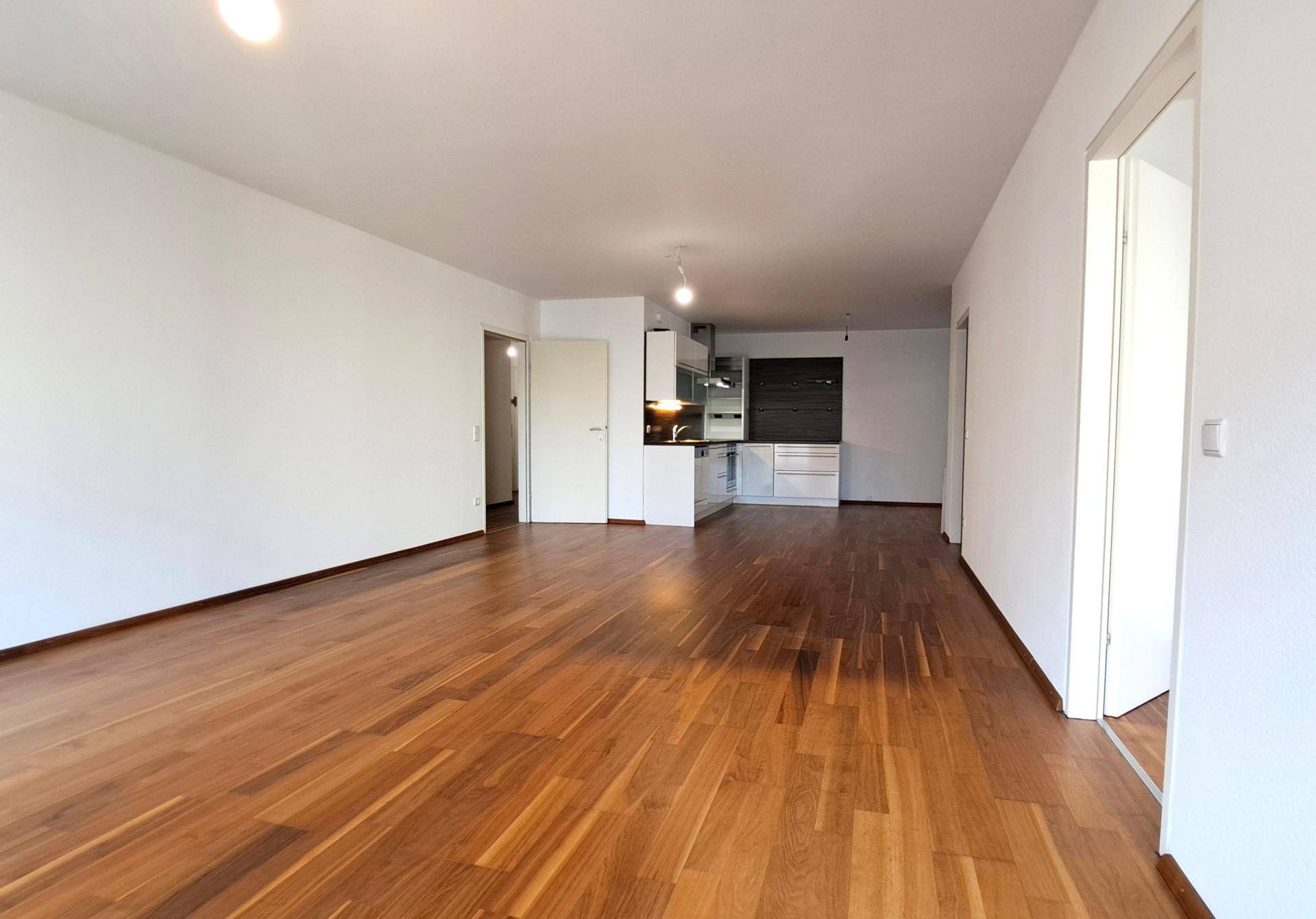 Wohnzimmer Bild 2