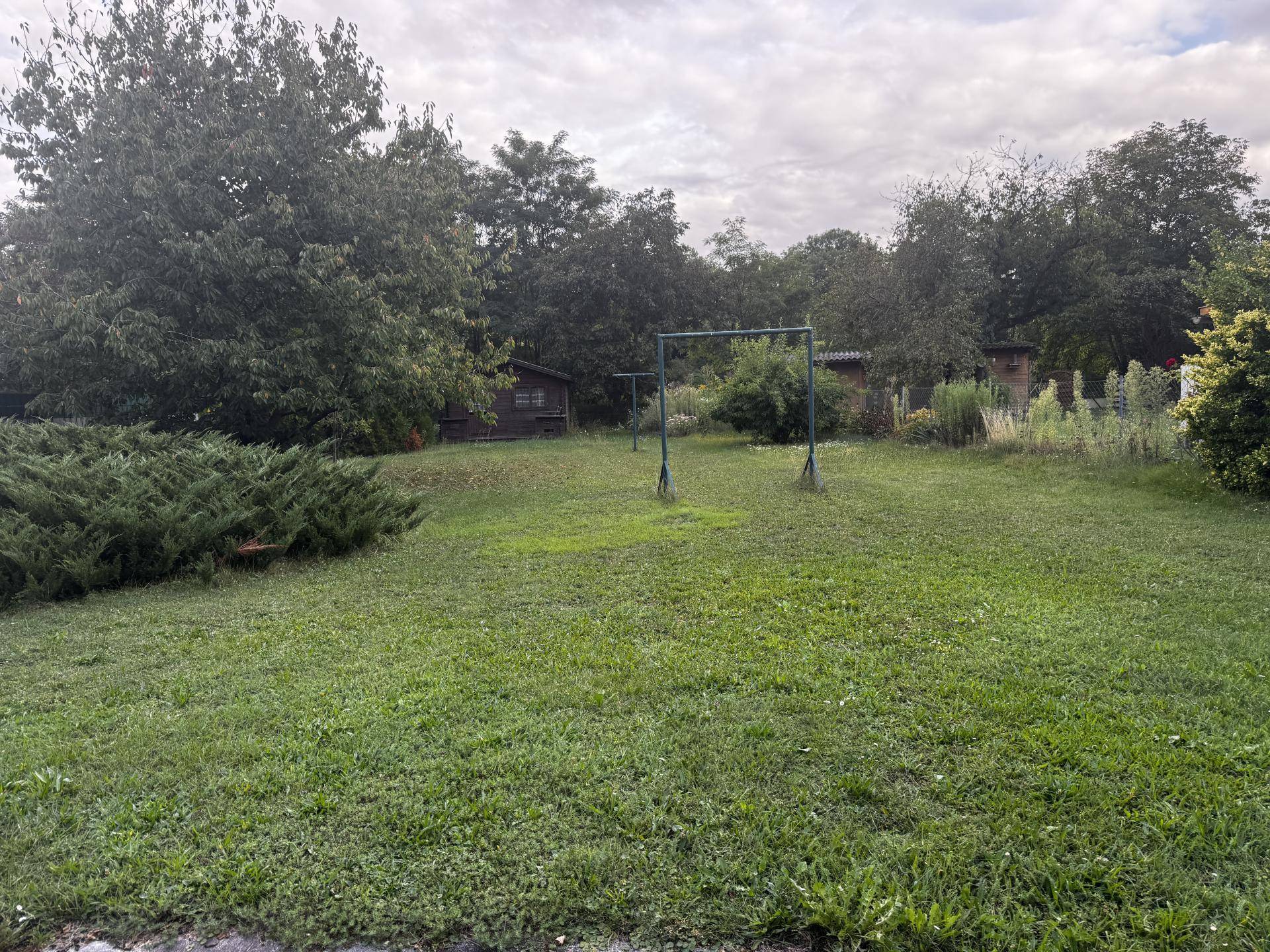 großer Garten
