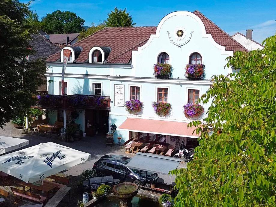 Aussenaufnahme Drone Hotel