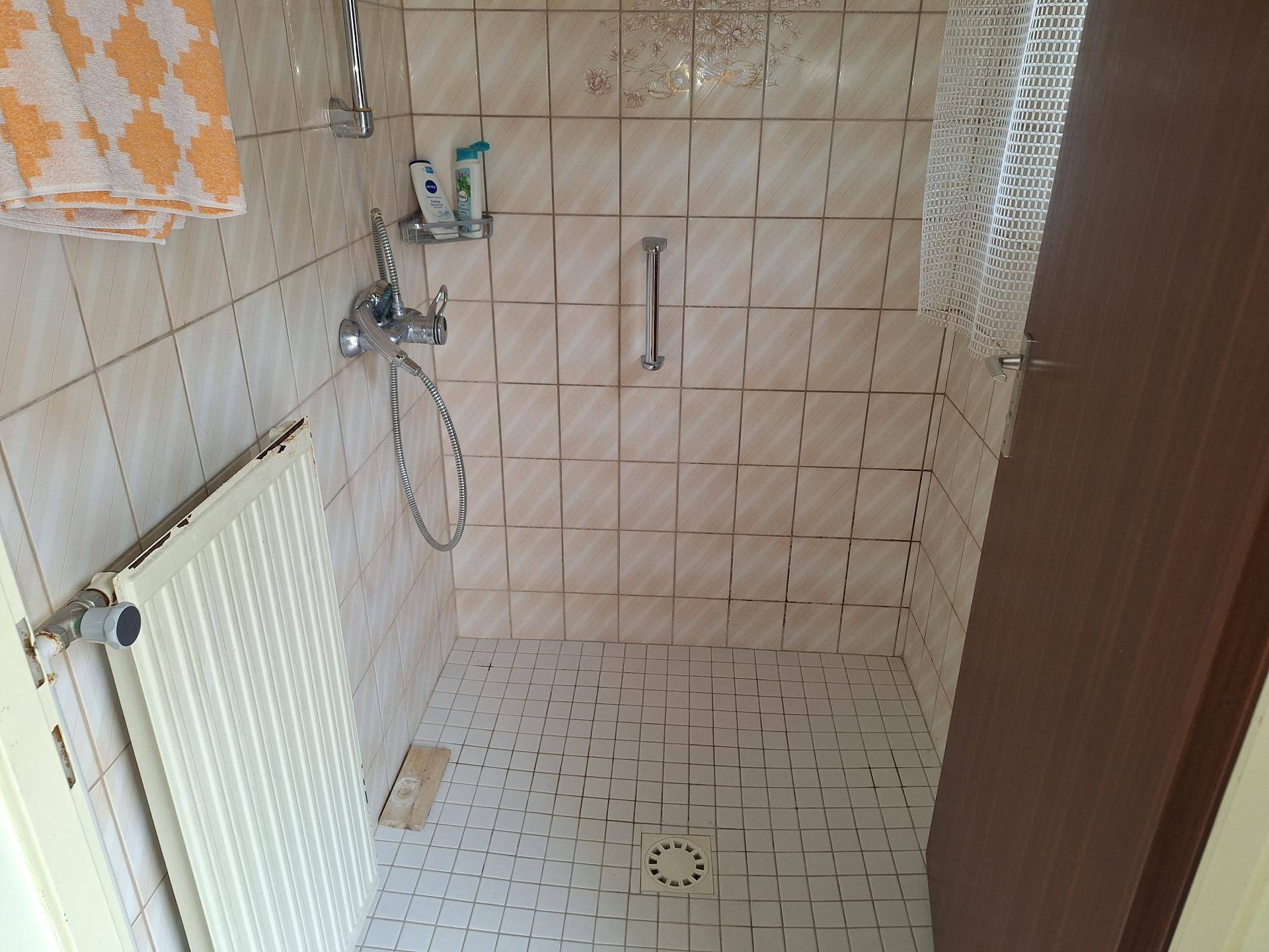 EG - Dusche