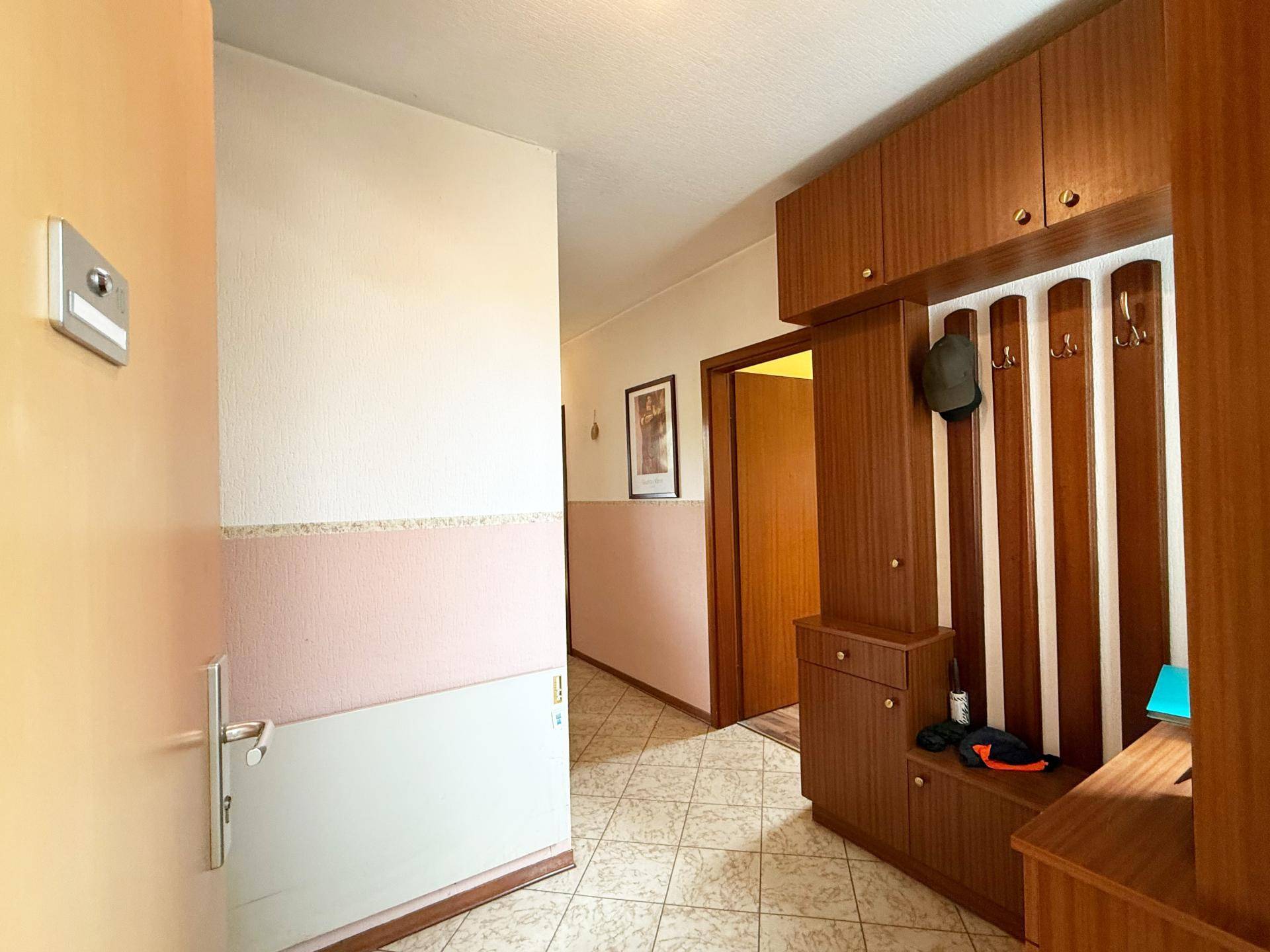 Eingang - Garderobe